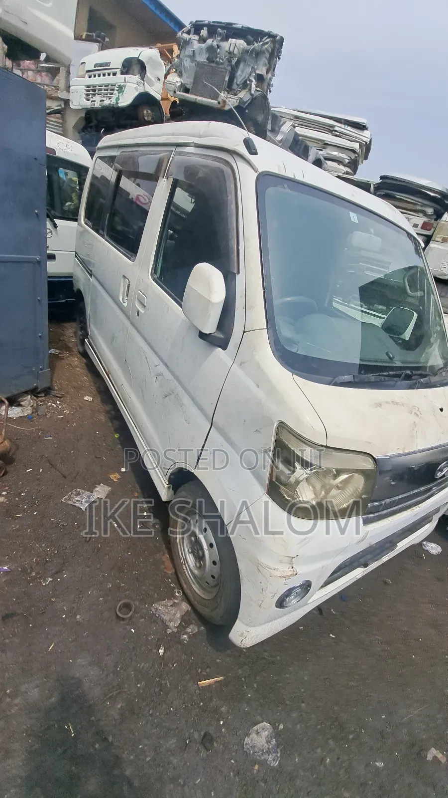 Daihatsu Hijet 2012 White