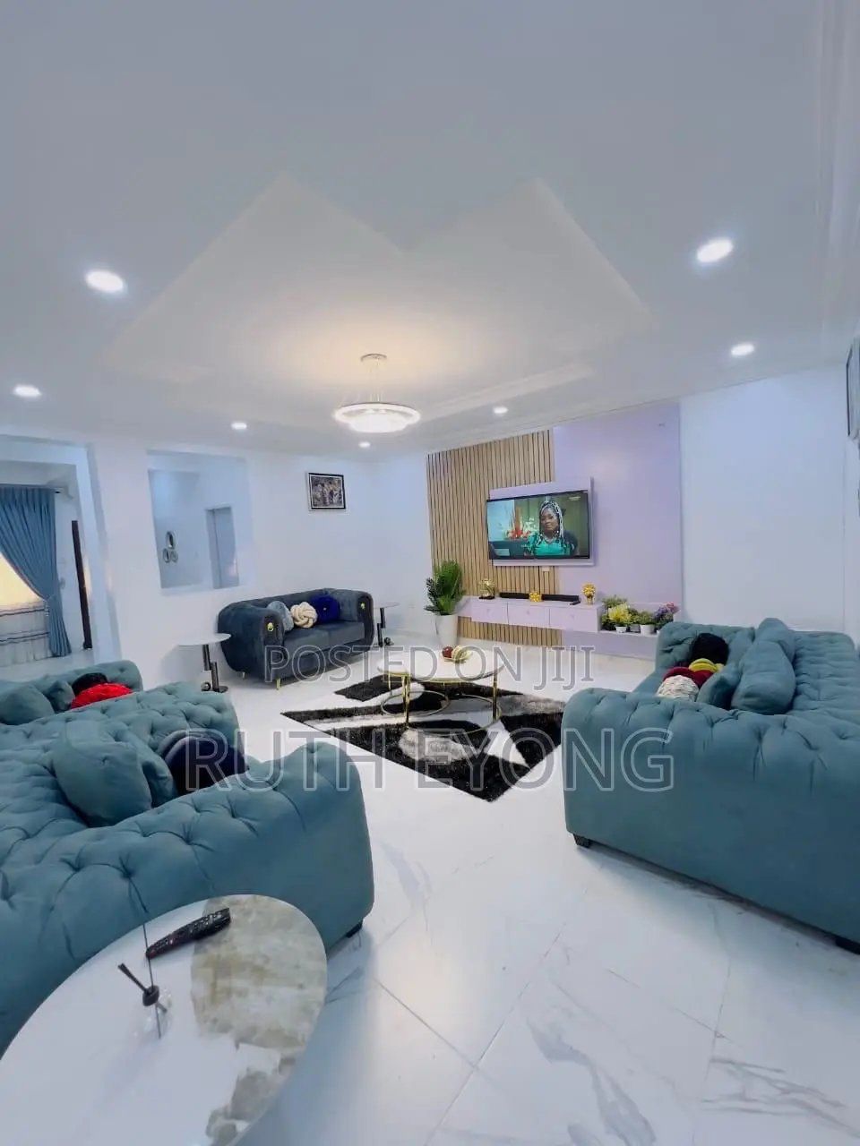 Furnished 3bdrm Apartment in Idowu Taylor for rent