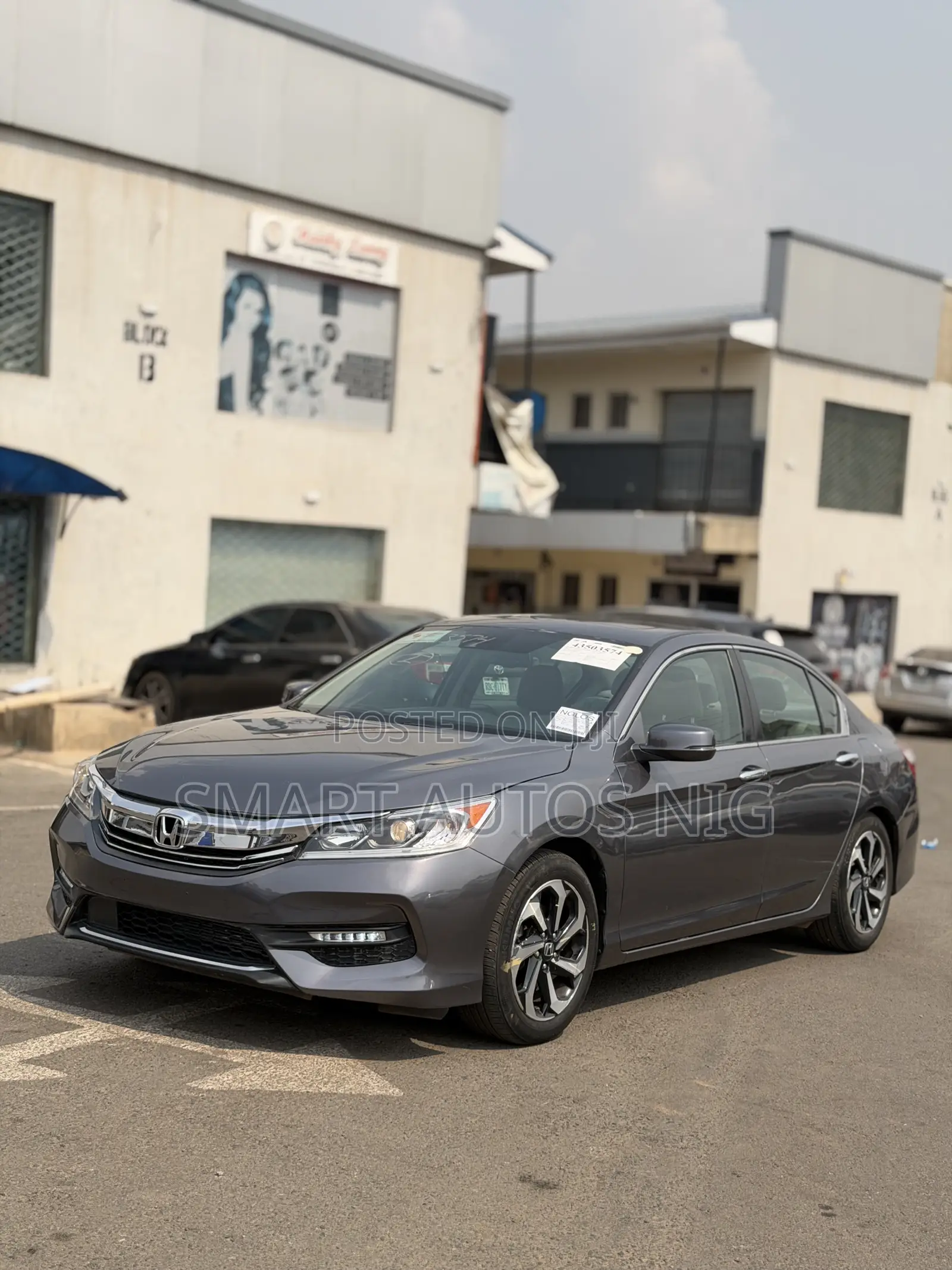 Honda Accord EX-L 4dr Sedan FWD (2.4L 4cyl 2A) 2017 Gray