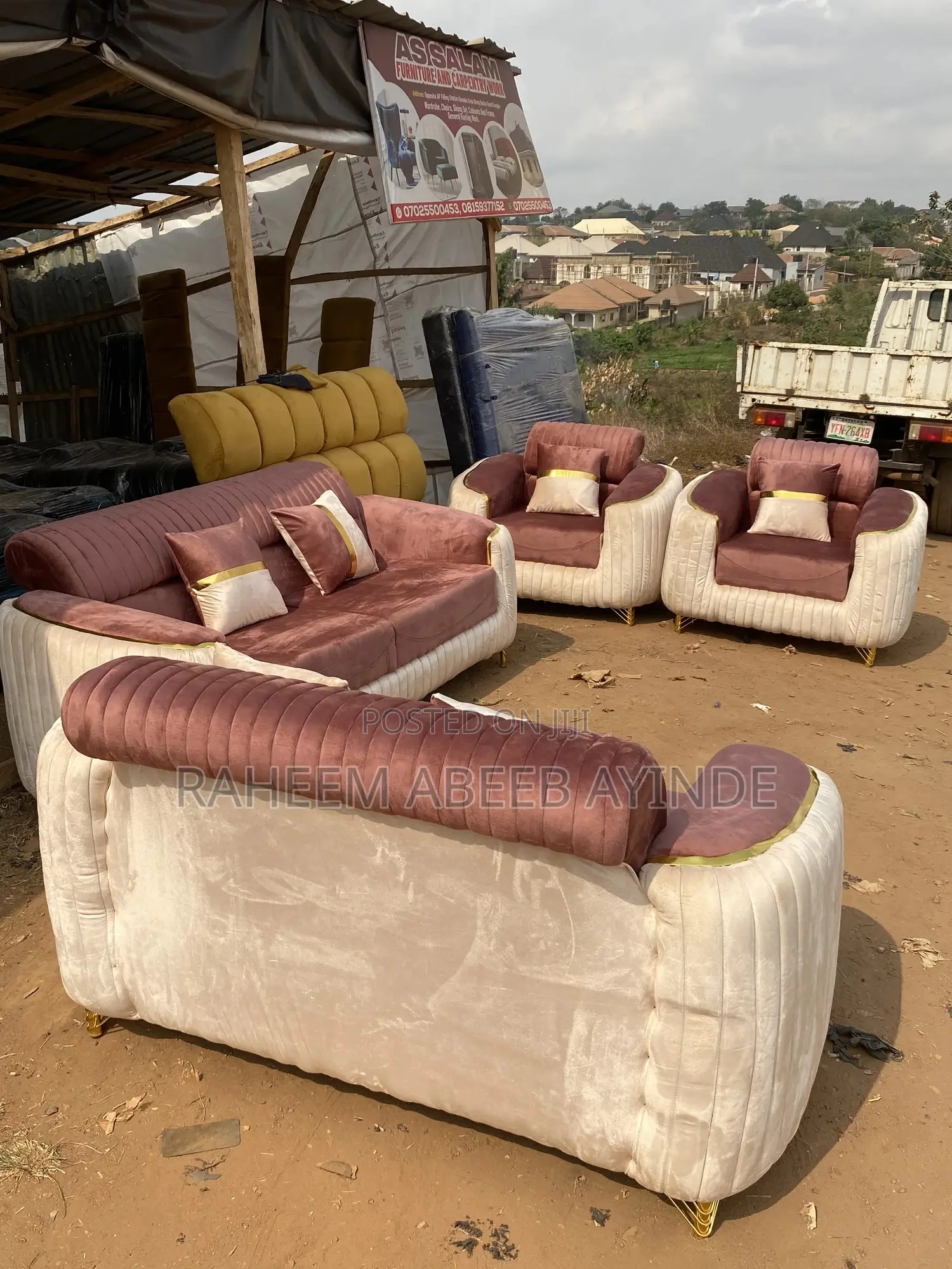 Complete Set of Sofa Available