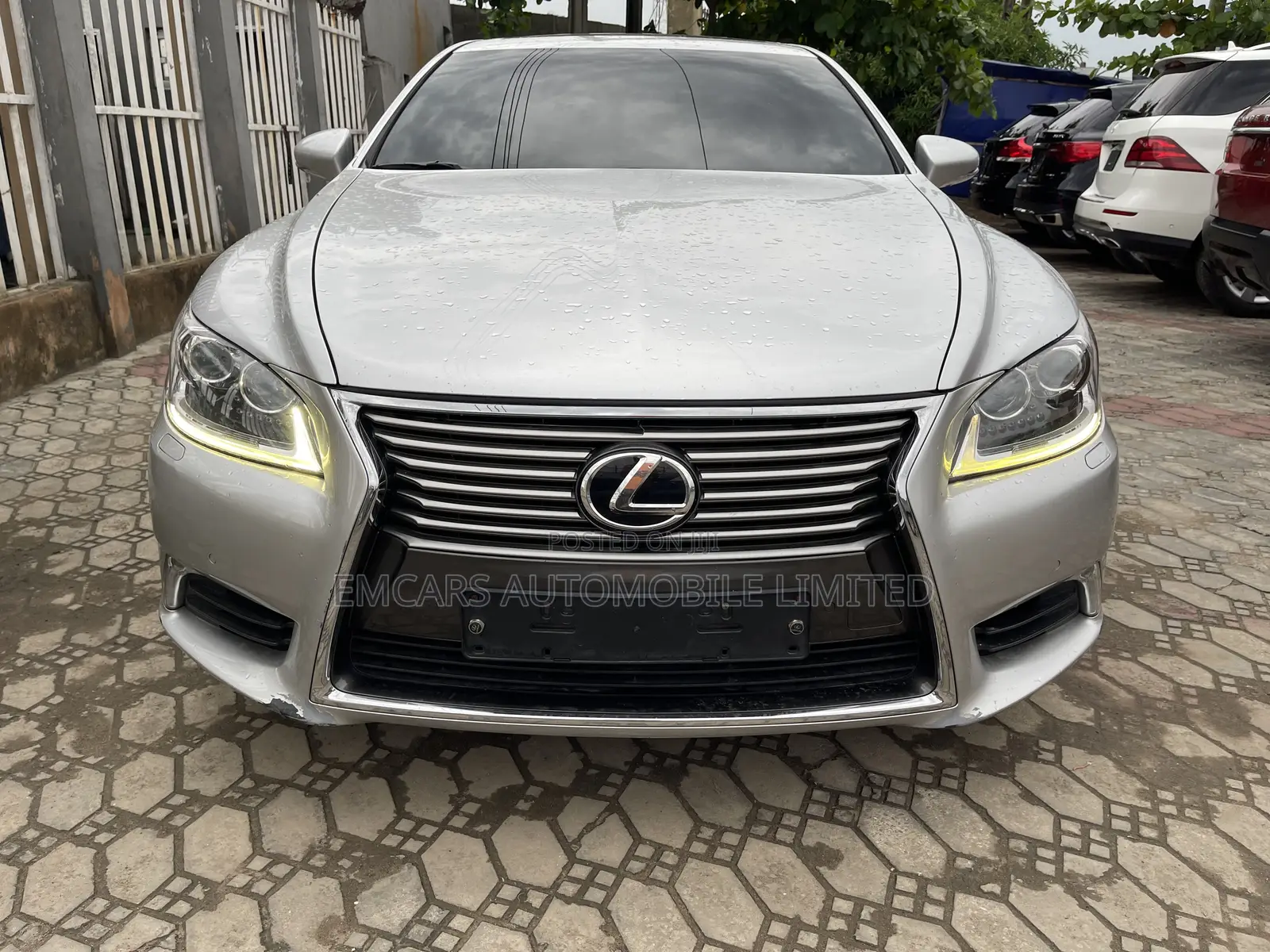 Lexus LS 460 AWD 2013 Silver
