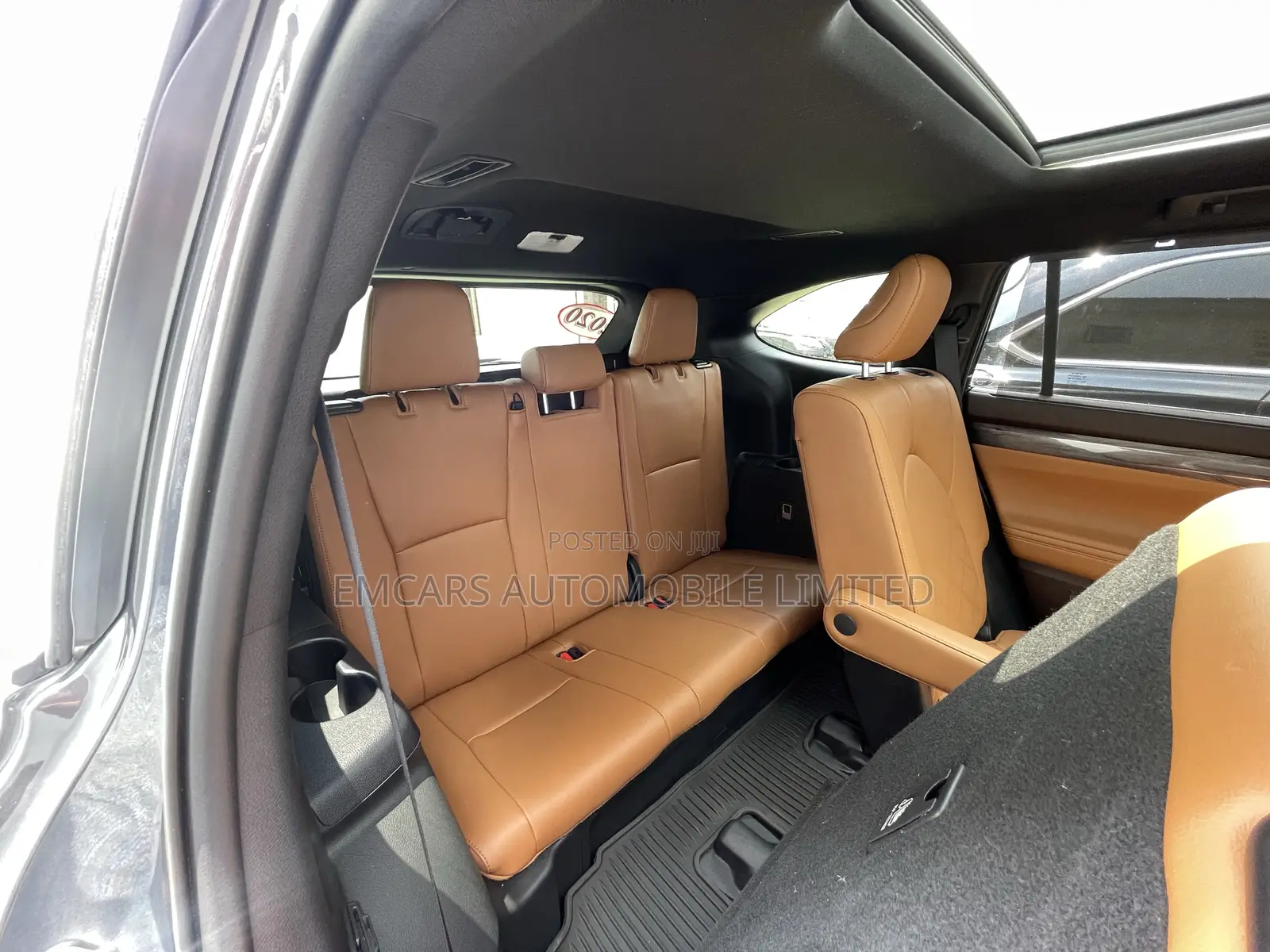 Toyota Highlander Platinum AWD 2020 Brown