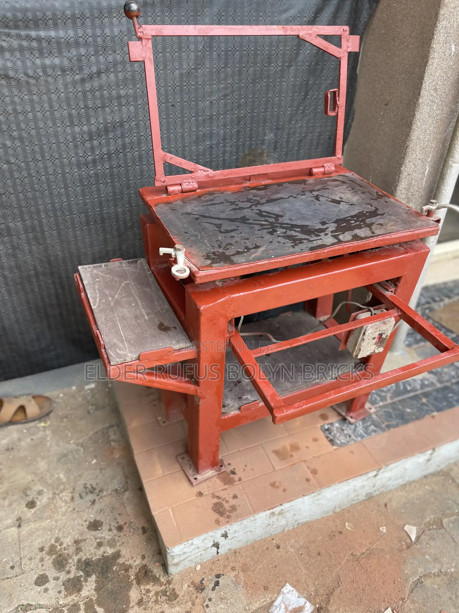 Bolyn Super Semi-Roofing Sheets/Tiles Machine