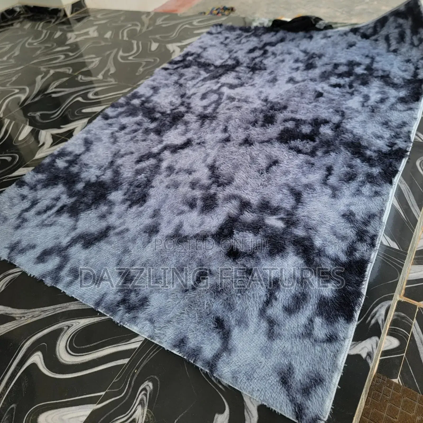 Plush Soft Fluffy Center Rugs 160cm by 230cm