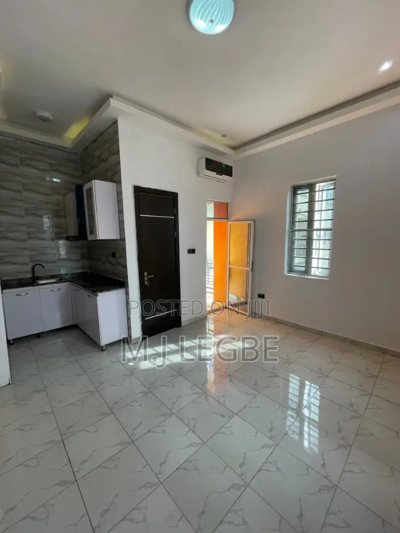 Studio Apartment in Chevron, Lekki for rent