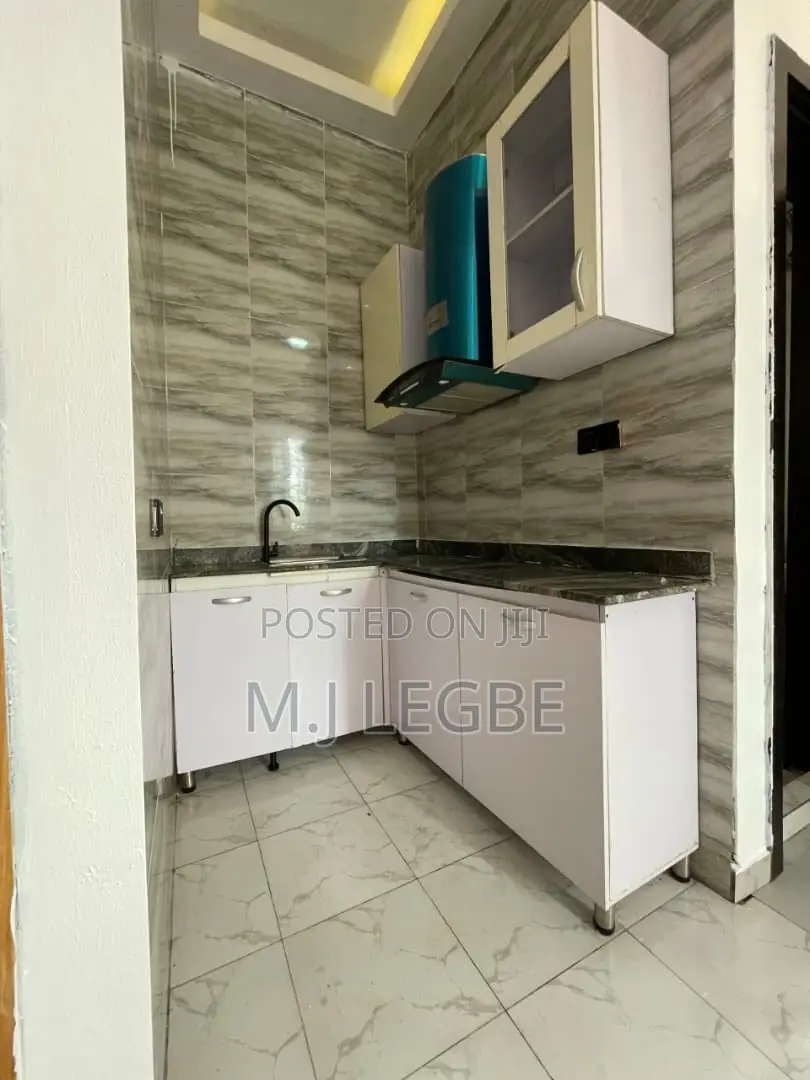 Studio Apartment in Chevron, Lekki for rent