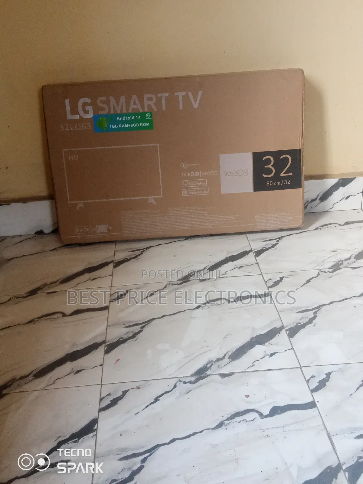 Lg 32 Inches Football Model