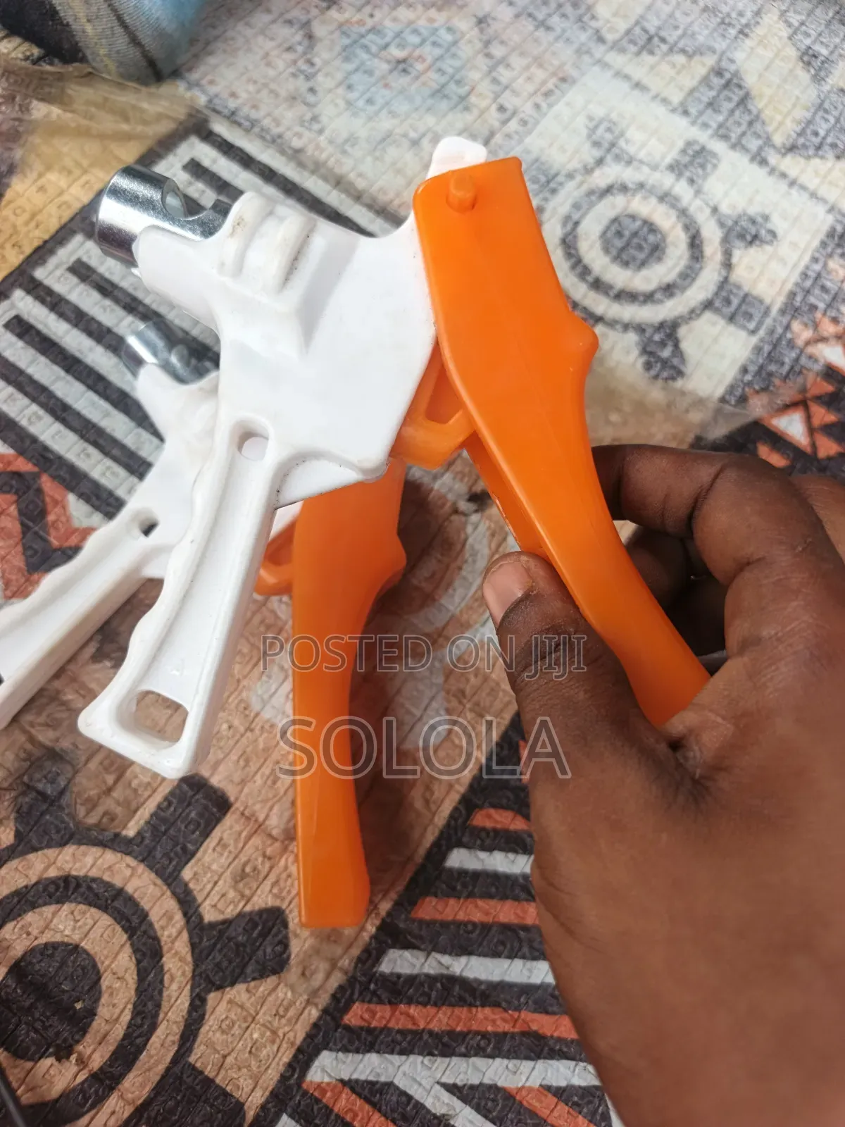Hole Puncher