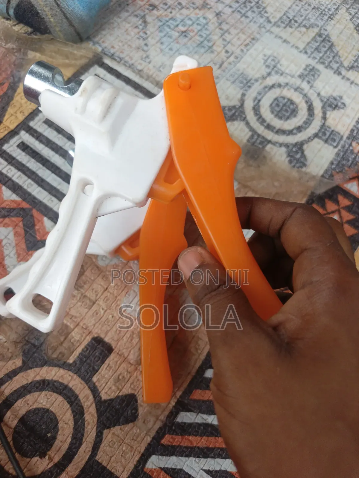 Hole Puncher