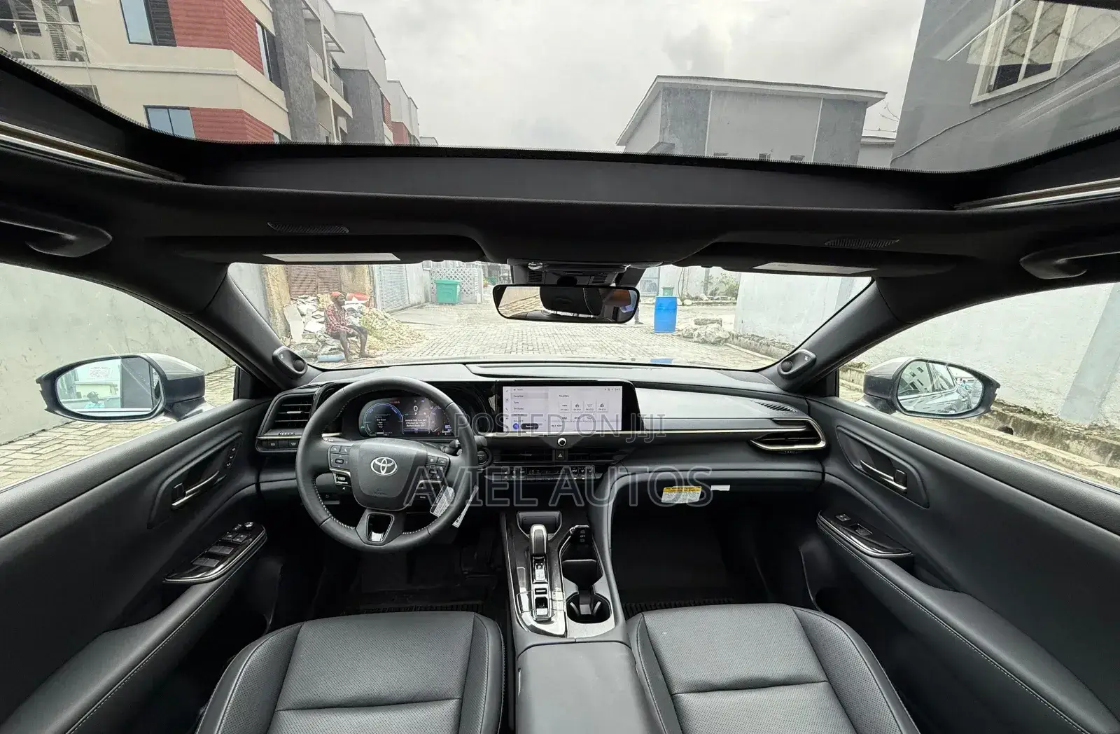 New Toyota Crown Limited AWD 2024 Gray