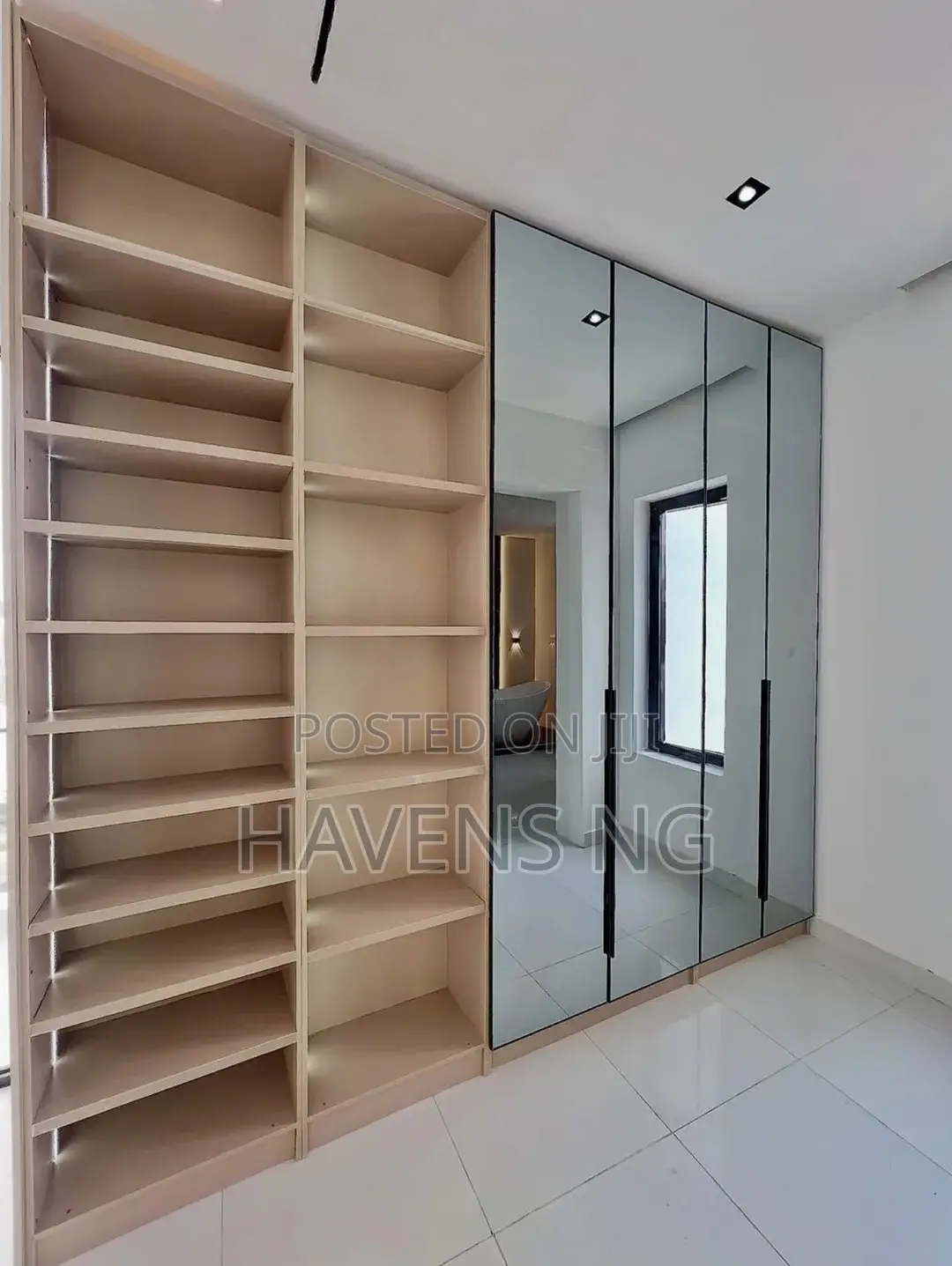 5bdrm Duplex in Lekki Expressway for sale