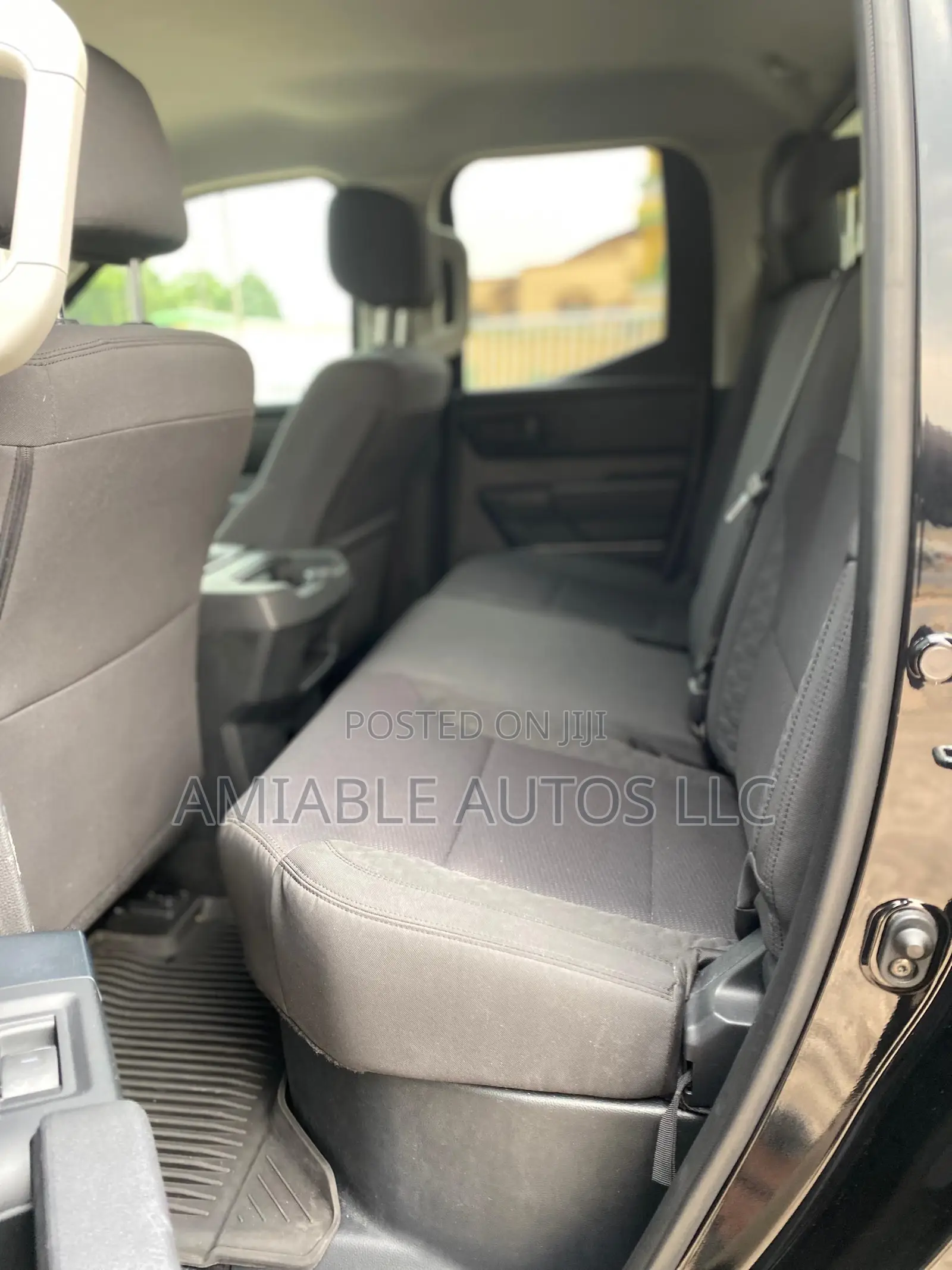 Toyota Tundra 2023 Black