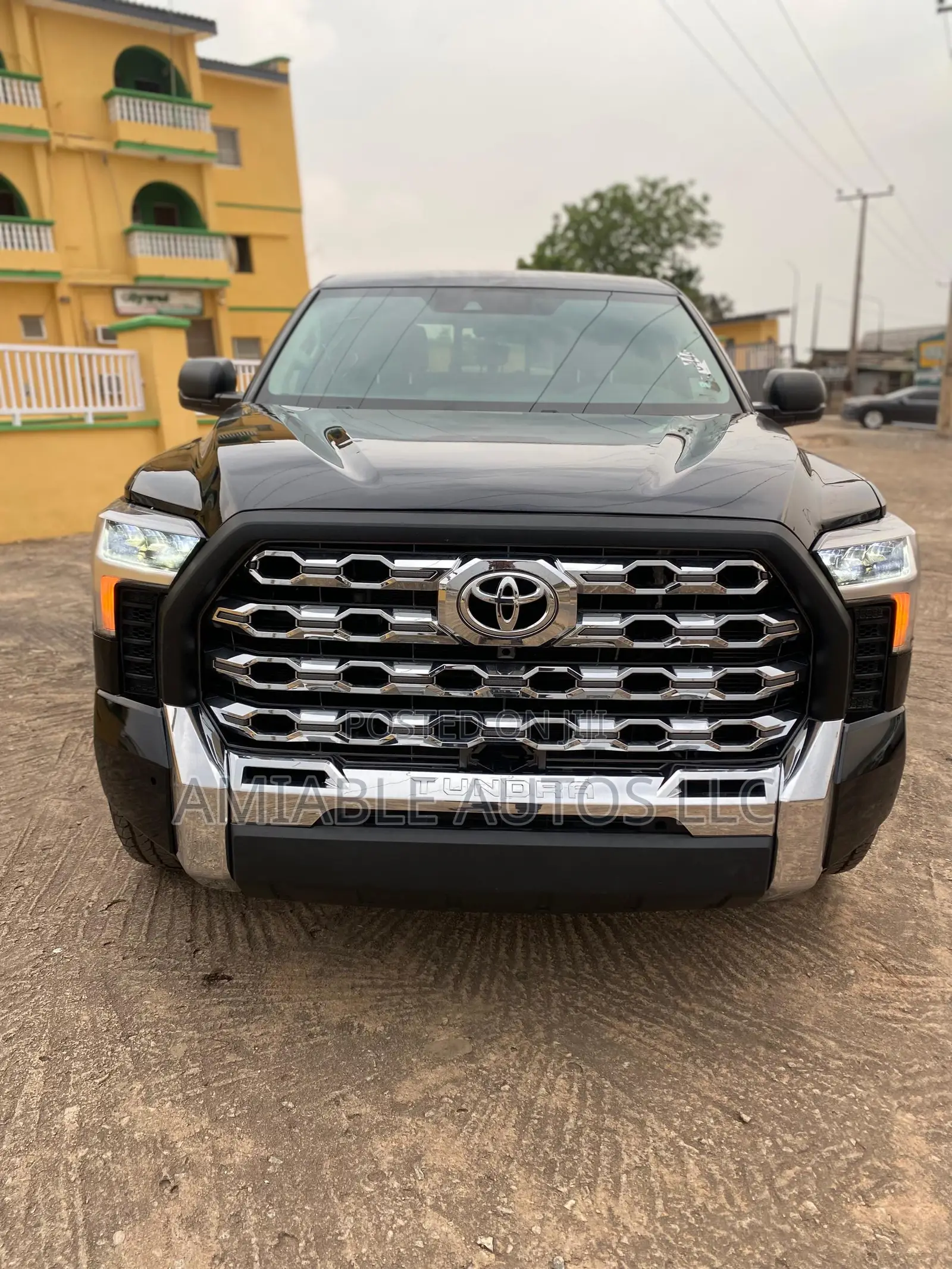 Toyota Tundra 2023 Black
