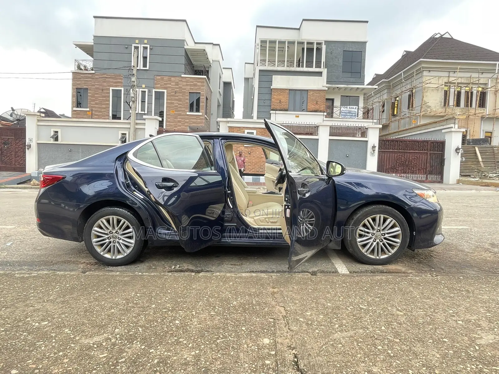 Lexus ES 350 FWD 2013 Blue