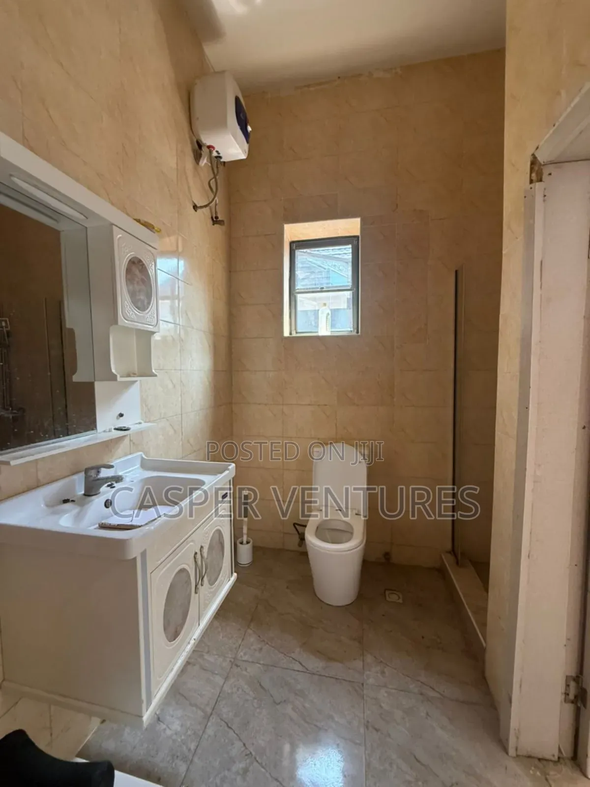 1bdrm Shared Apartment in Royal Pine, Lekki Phase 2 for rent