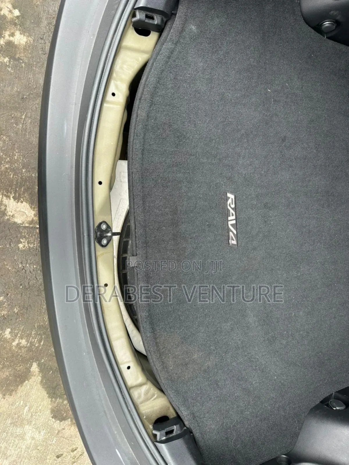 Boot Catchers Cover Plastic Rav4 2013_15