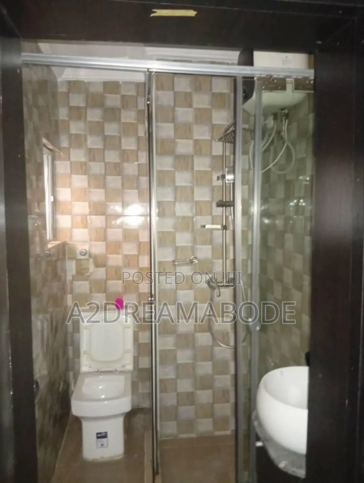 3bdrm Apartment in Off Allen for rent