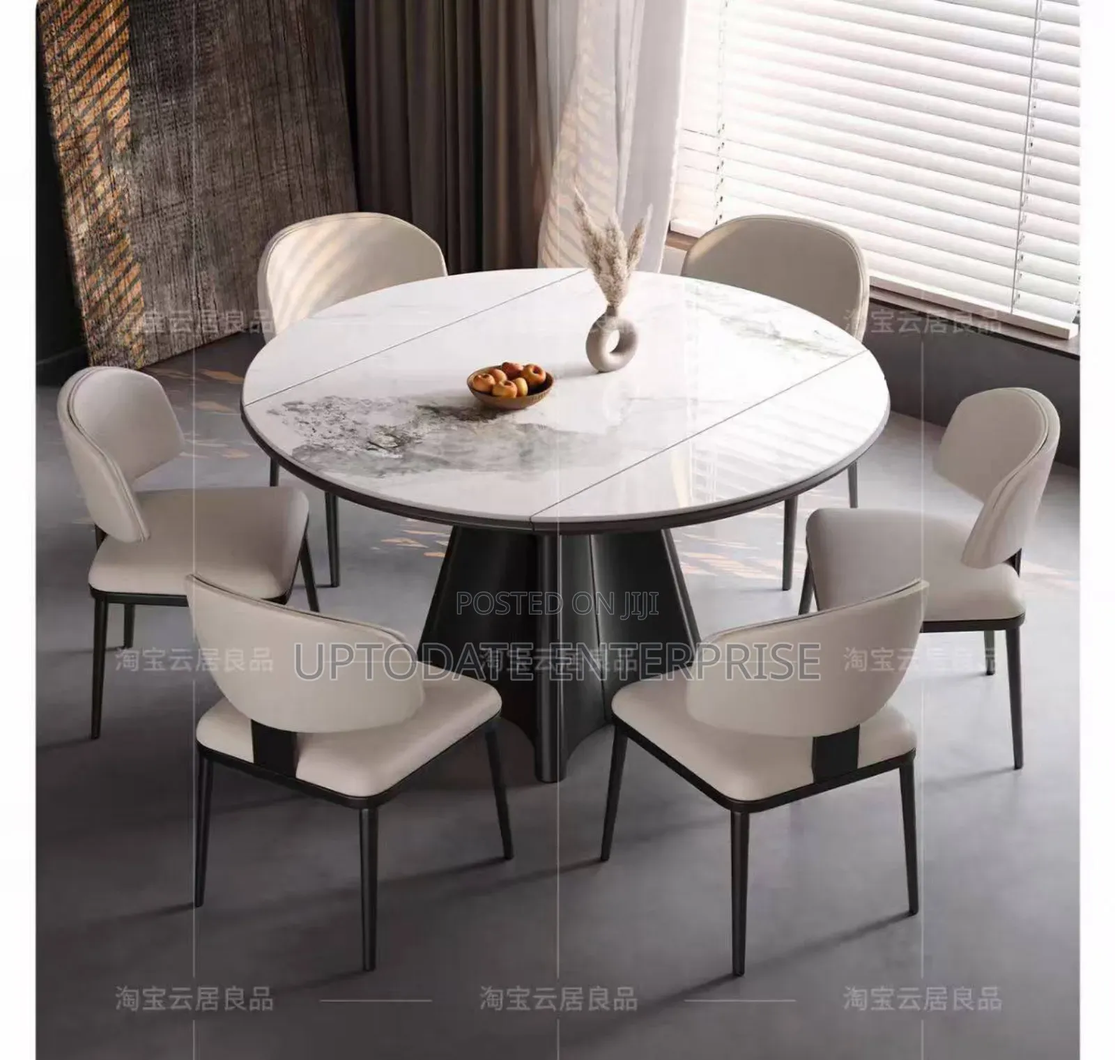 Luxury Round 6 Seater Dining