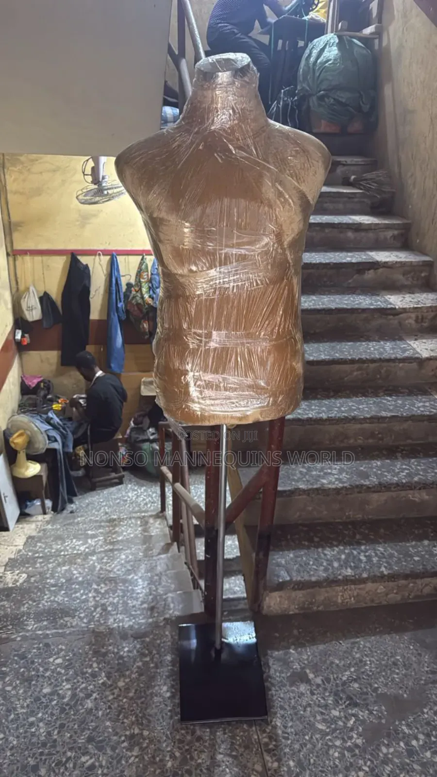 Male Bodyform With Metal Base