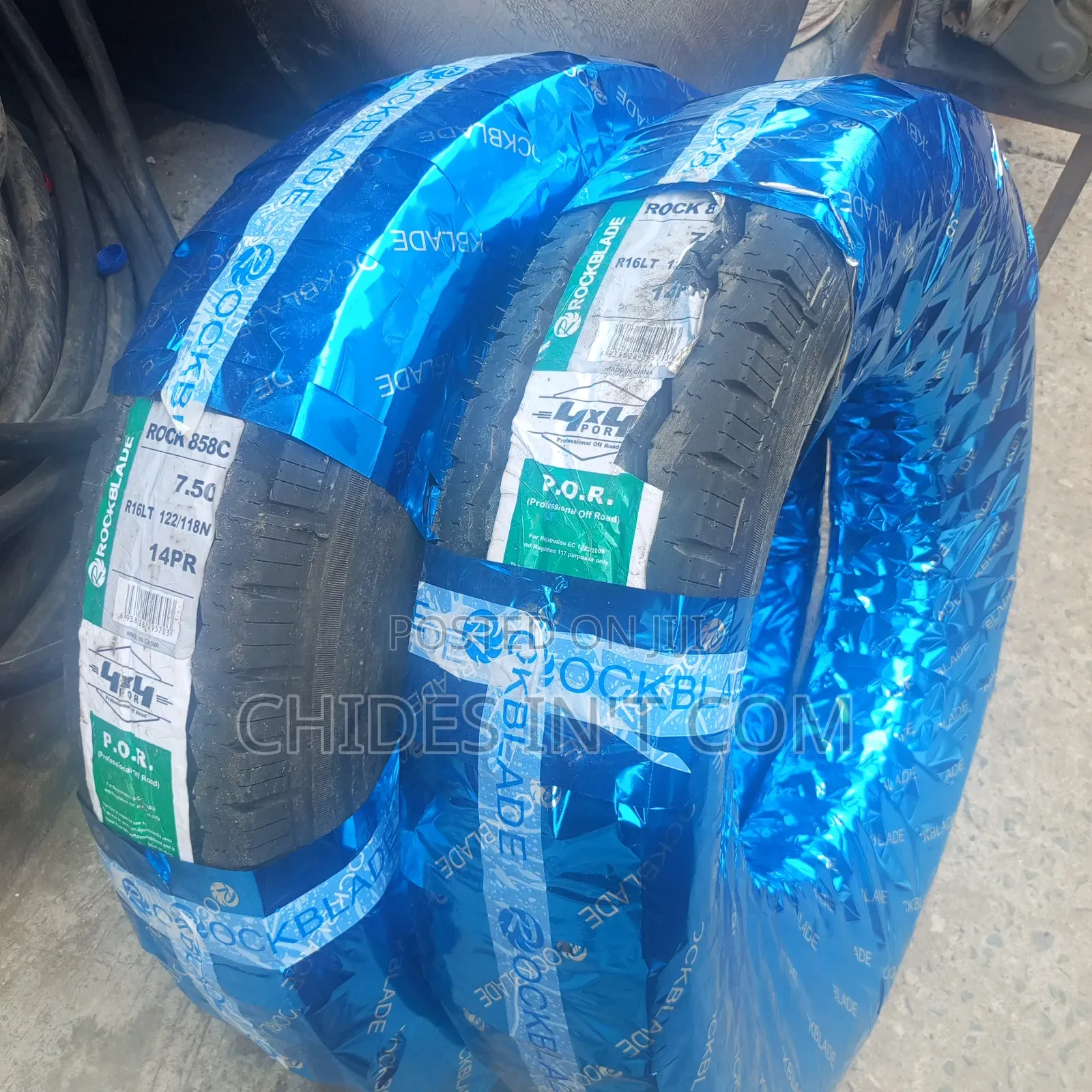 750/16 Rock Bled Tire Original