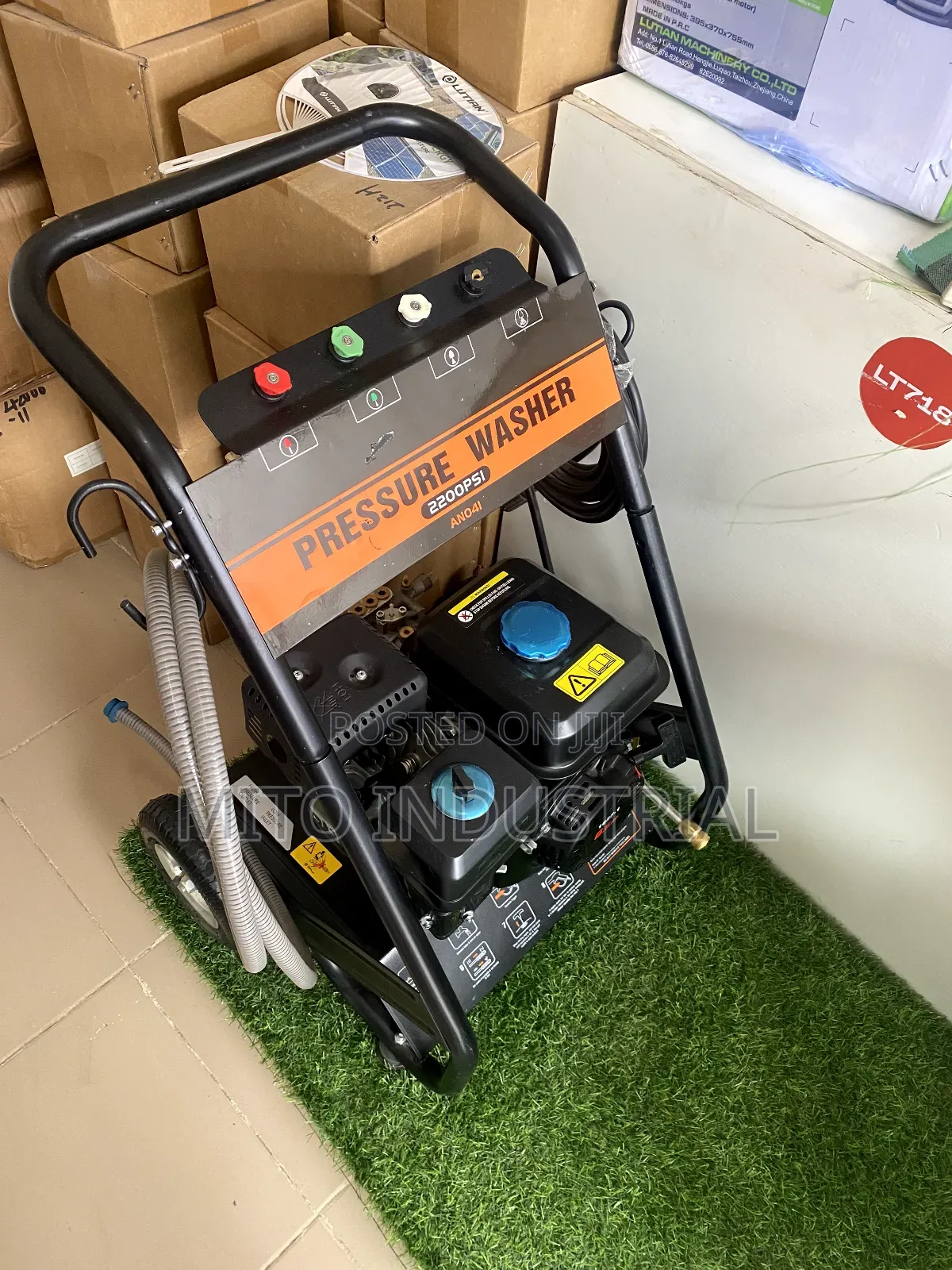 Lutian Gasoline-Powered High-Pressure Washer.