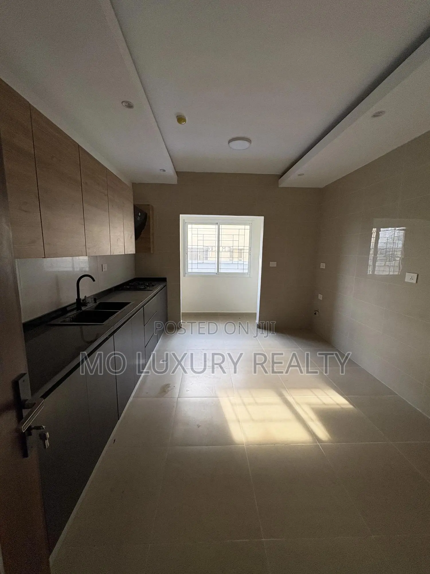 2bdrm Apartment in Victoria Island for sale