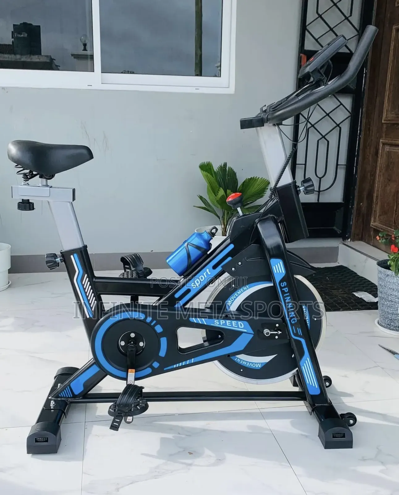 Brand New Max Weight Exercise Bike