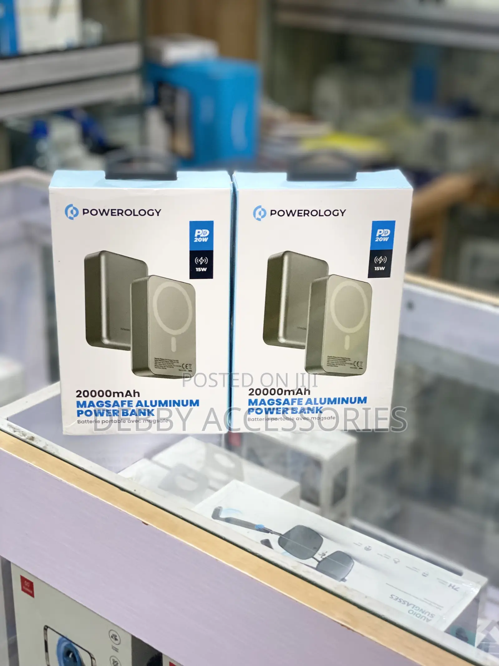 Powerology 20000mah Magsafe Aluminum Power Bank.