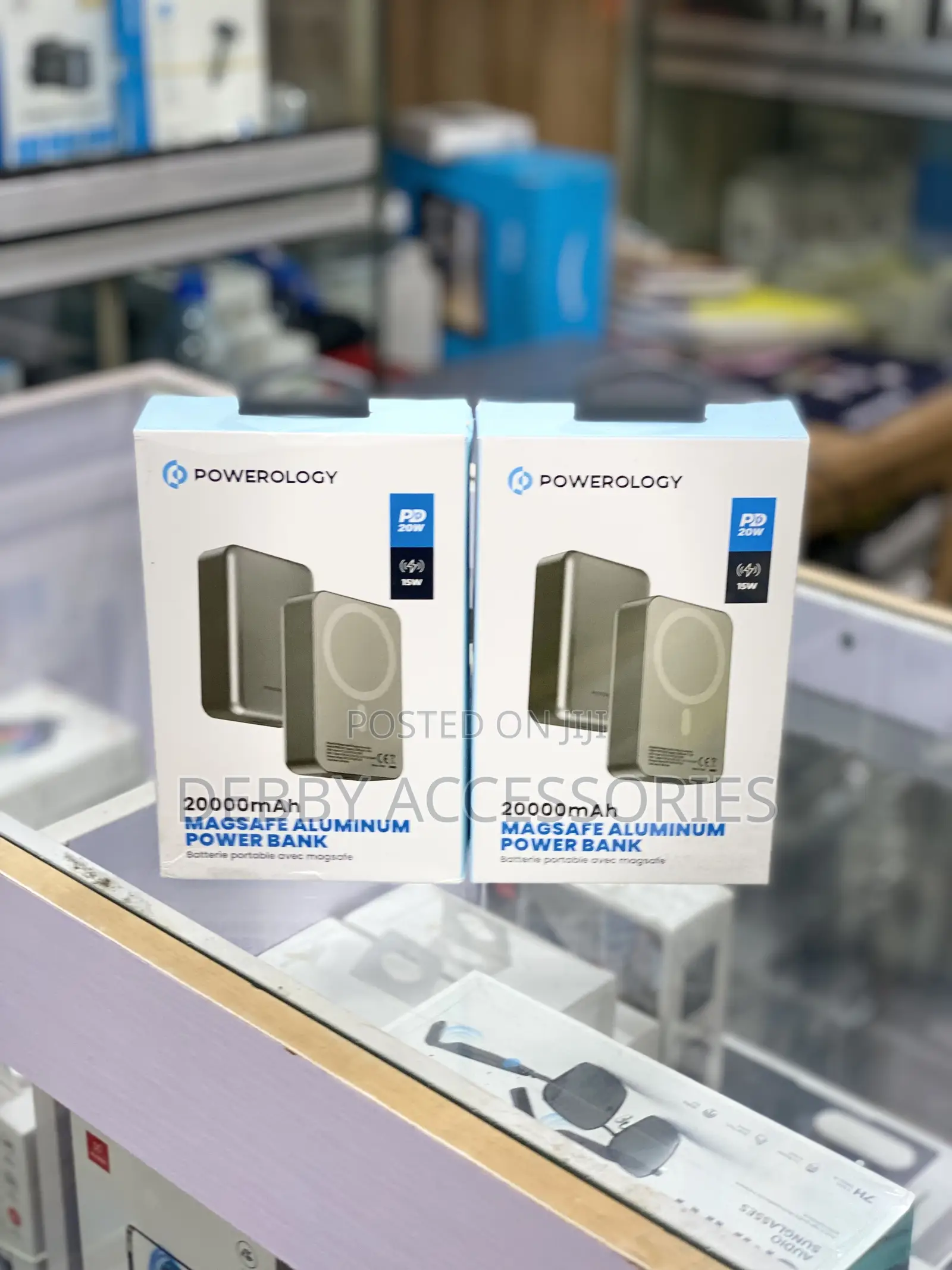 Powerology 20000mah Magsafe Aluminum Power Bank.