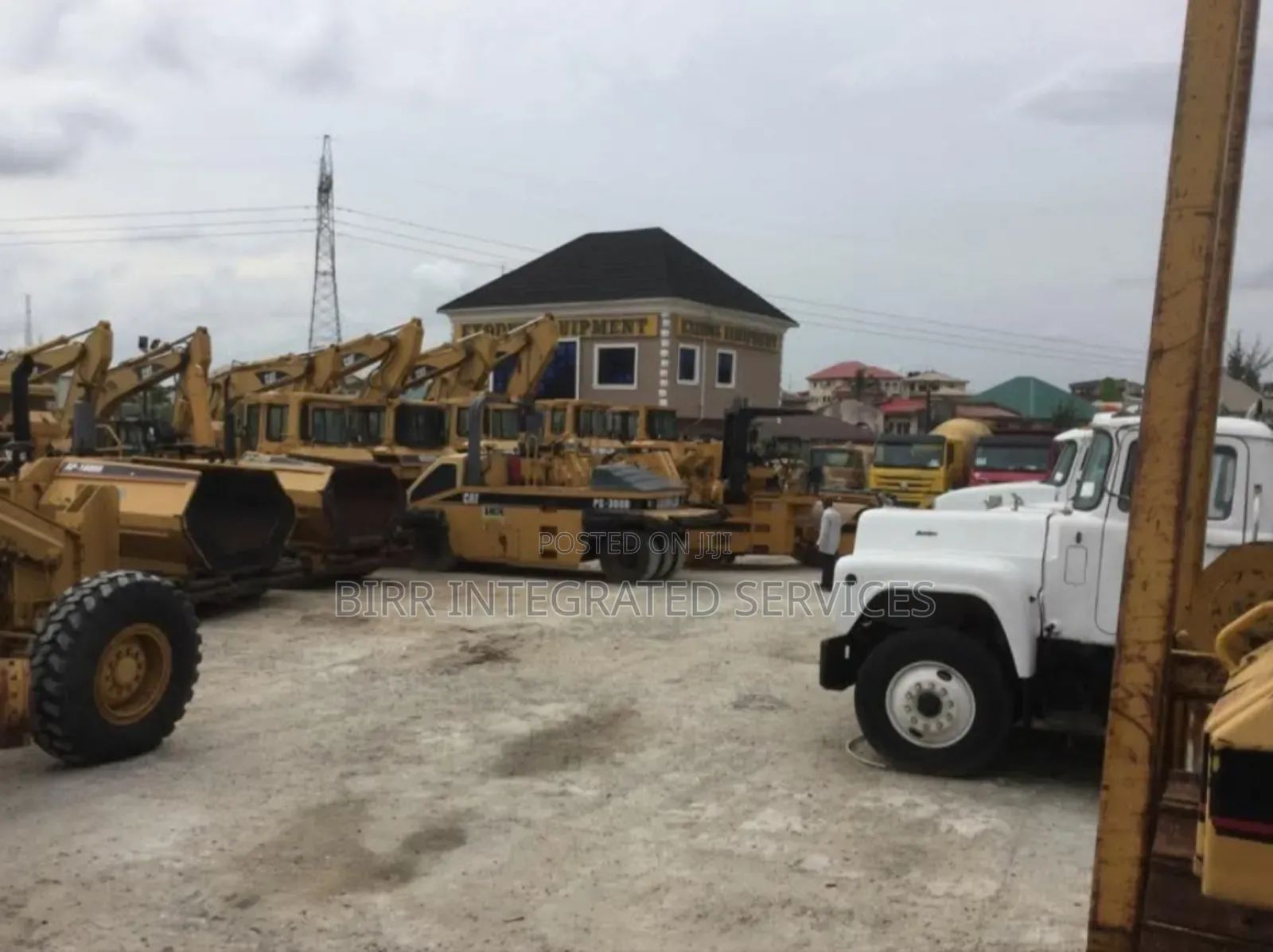 Mobile Crane,Backhoe,Swamp Boggy,Excavator,Cnstruction Equipment Hire