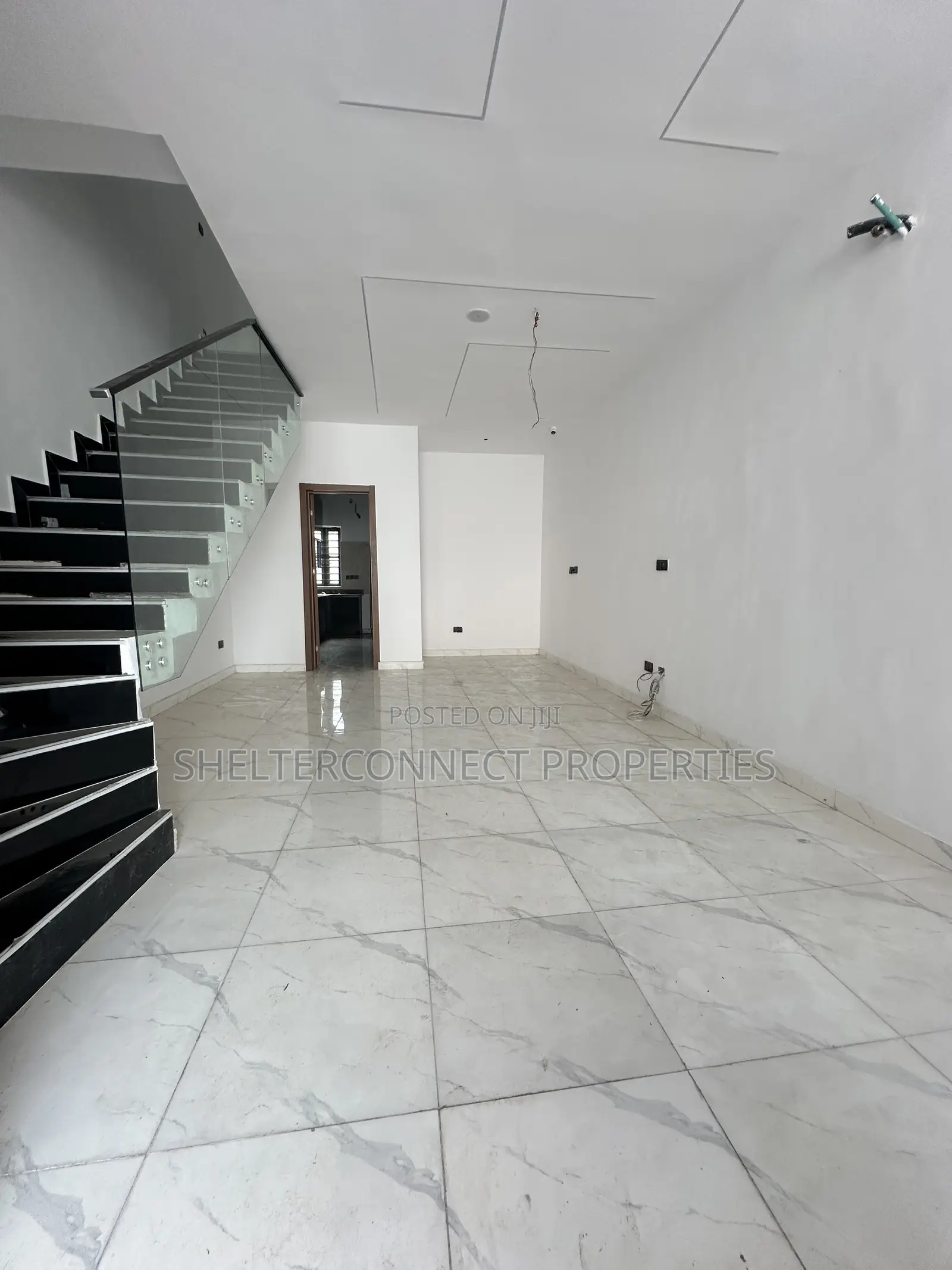 2bdrm Duplex in Ajah for sale