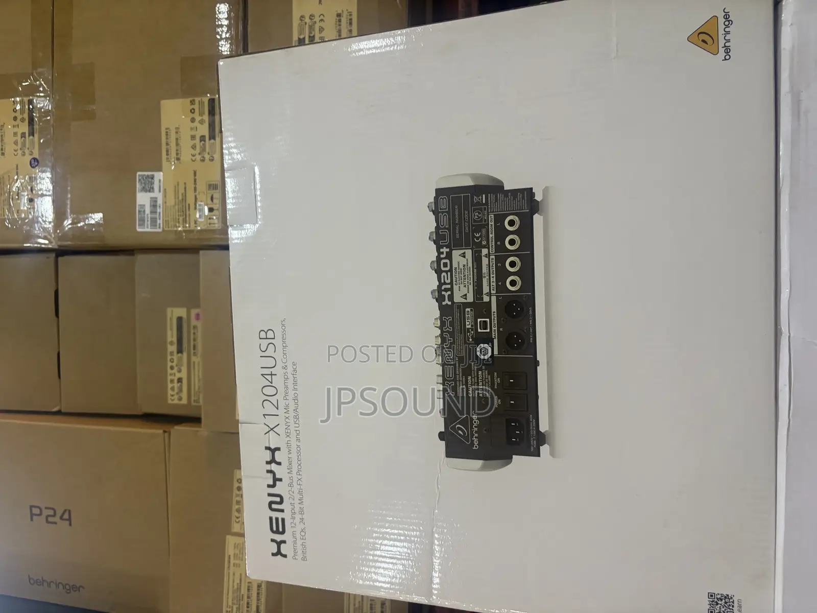 Behringer Xenyx X1204usb