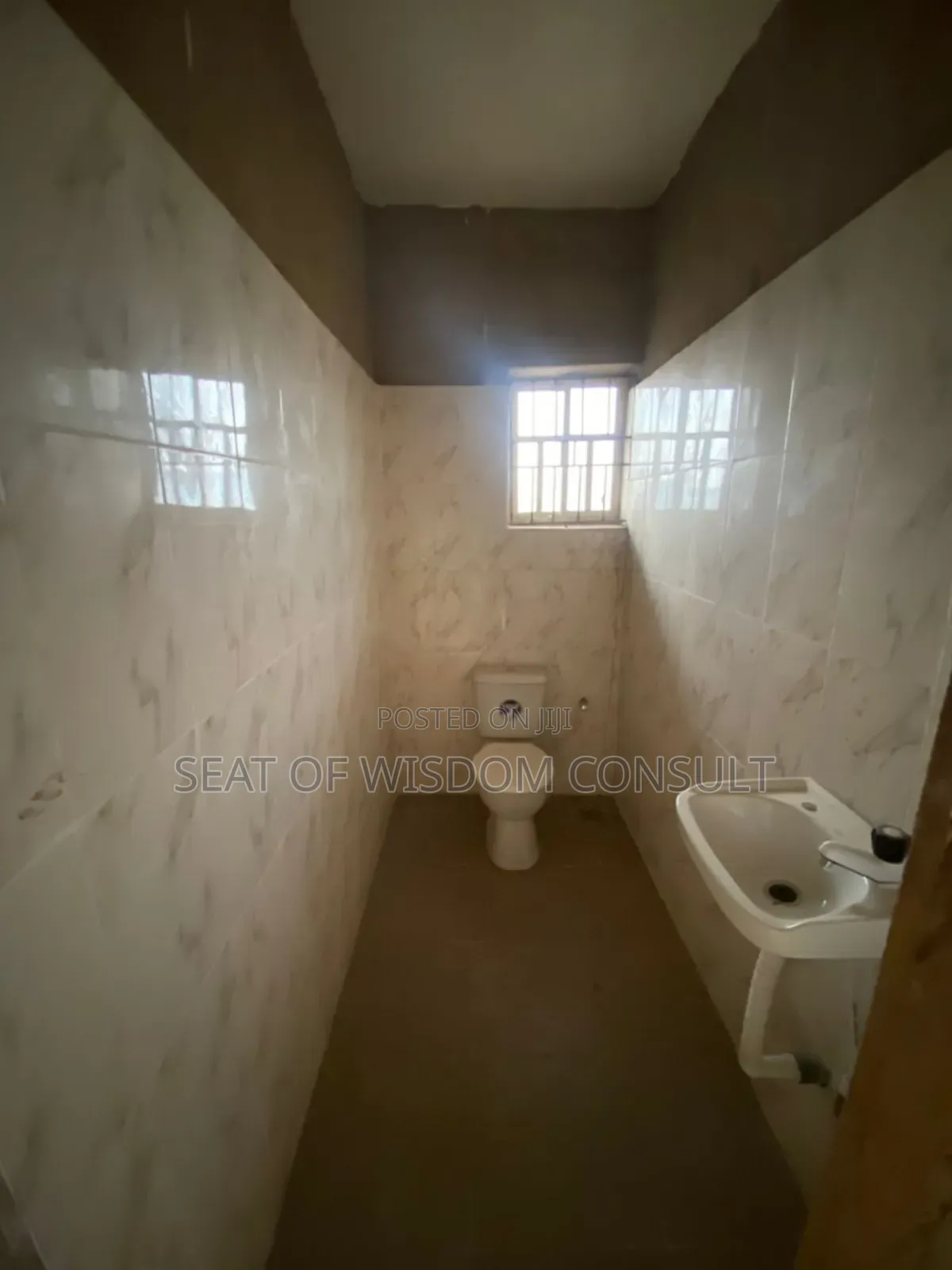 3bdrm Block of Flats in Ibadan Polytechnic/University for sale