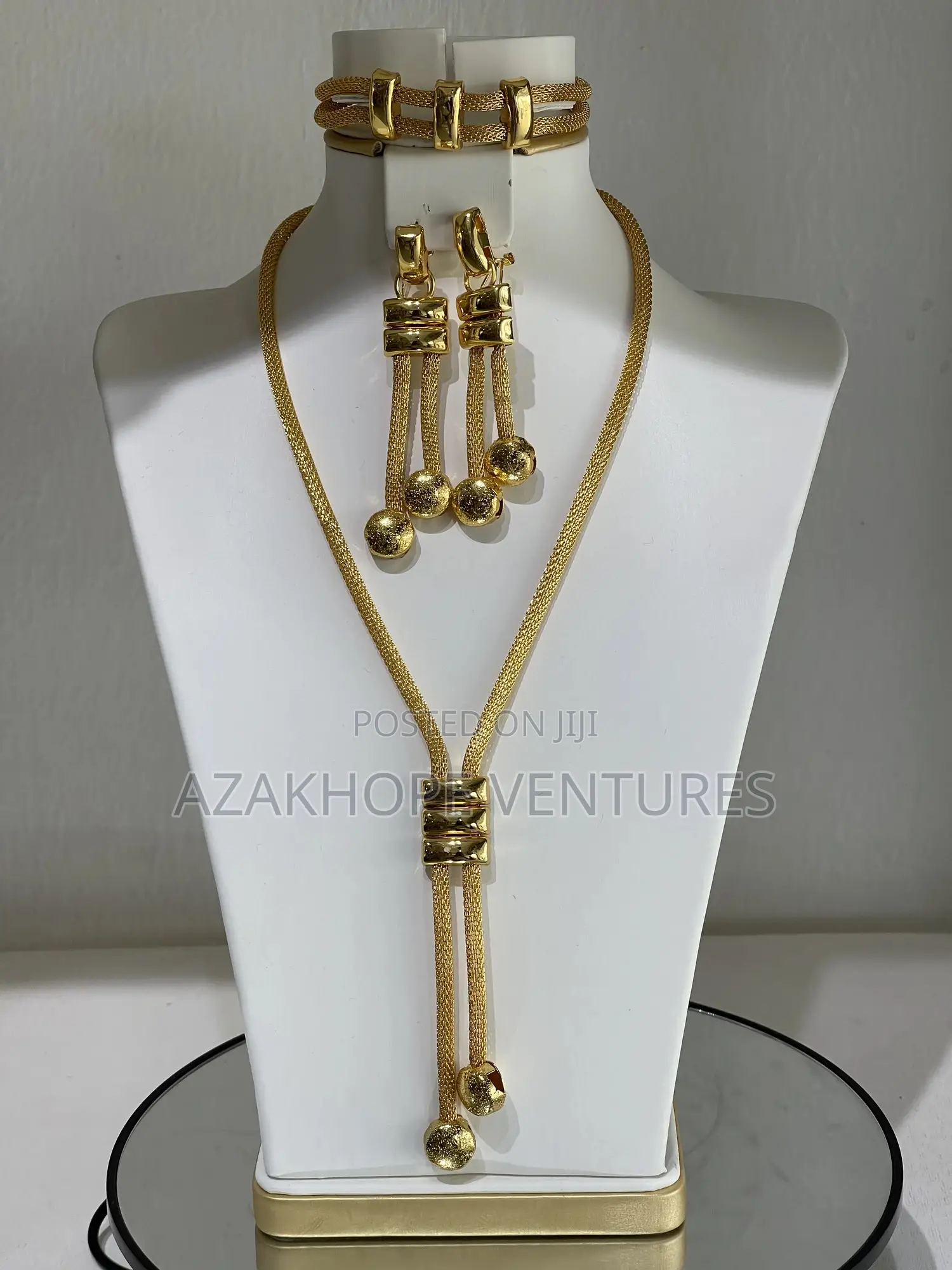 Gold Necklace Set