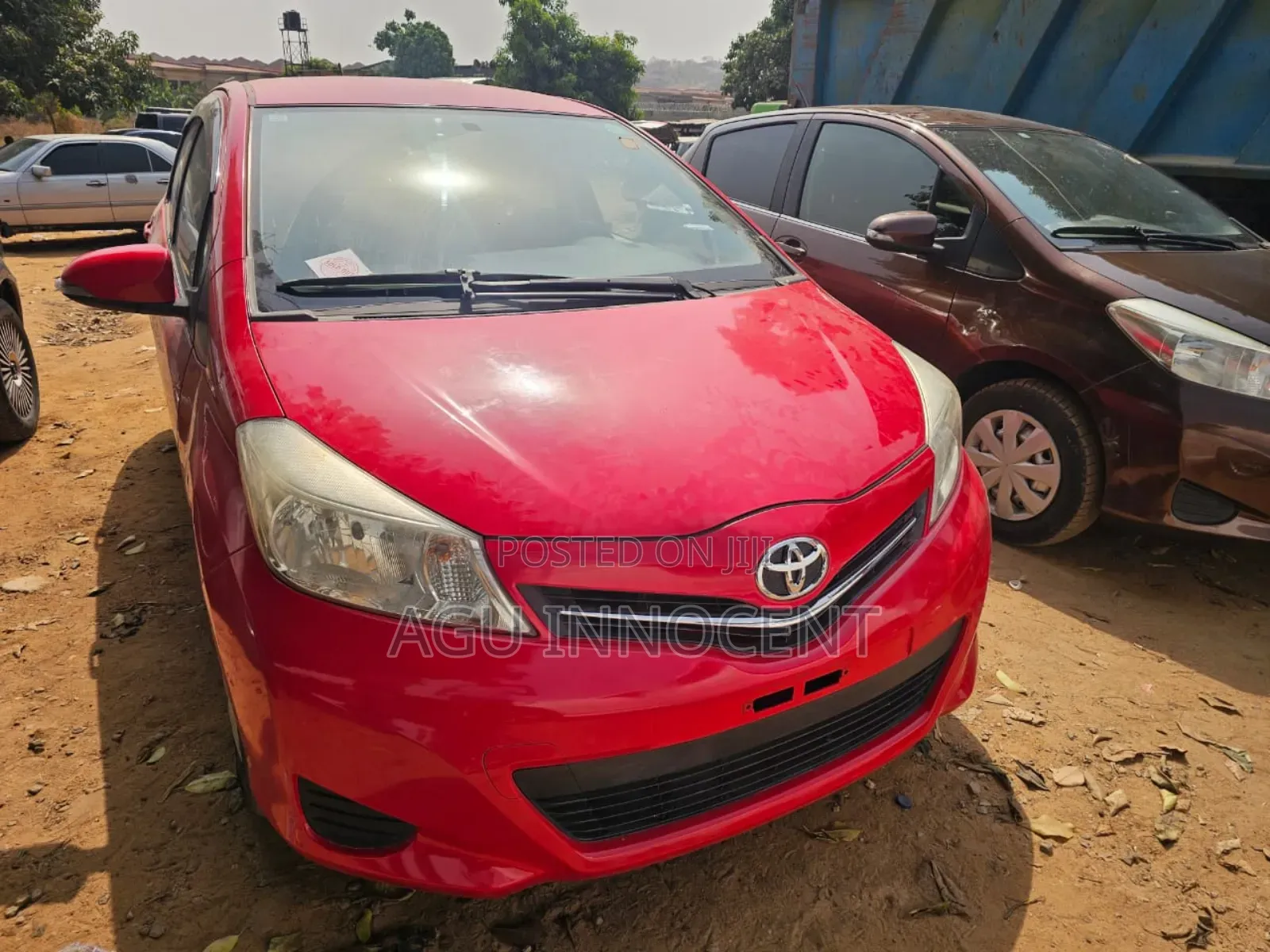 Toyota Yaris 2013 Red