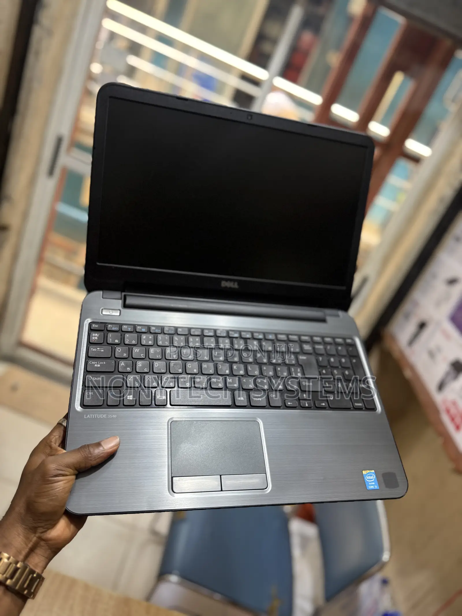 Laptop Dell Latitude 3540 4GB Intel Core i3 HDD 500GB