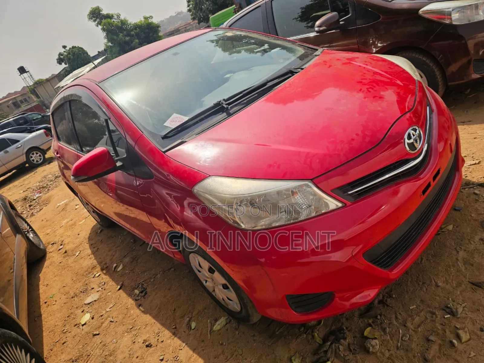 Toyota Yaris 2013 Red