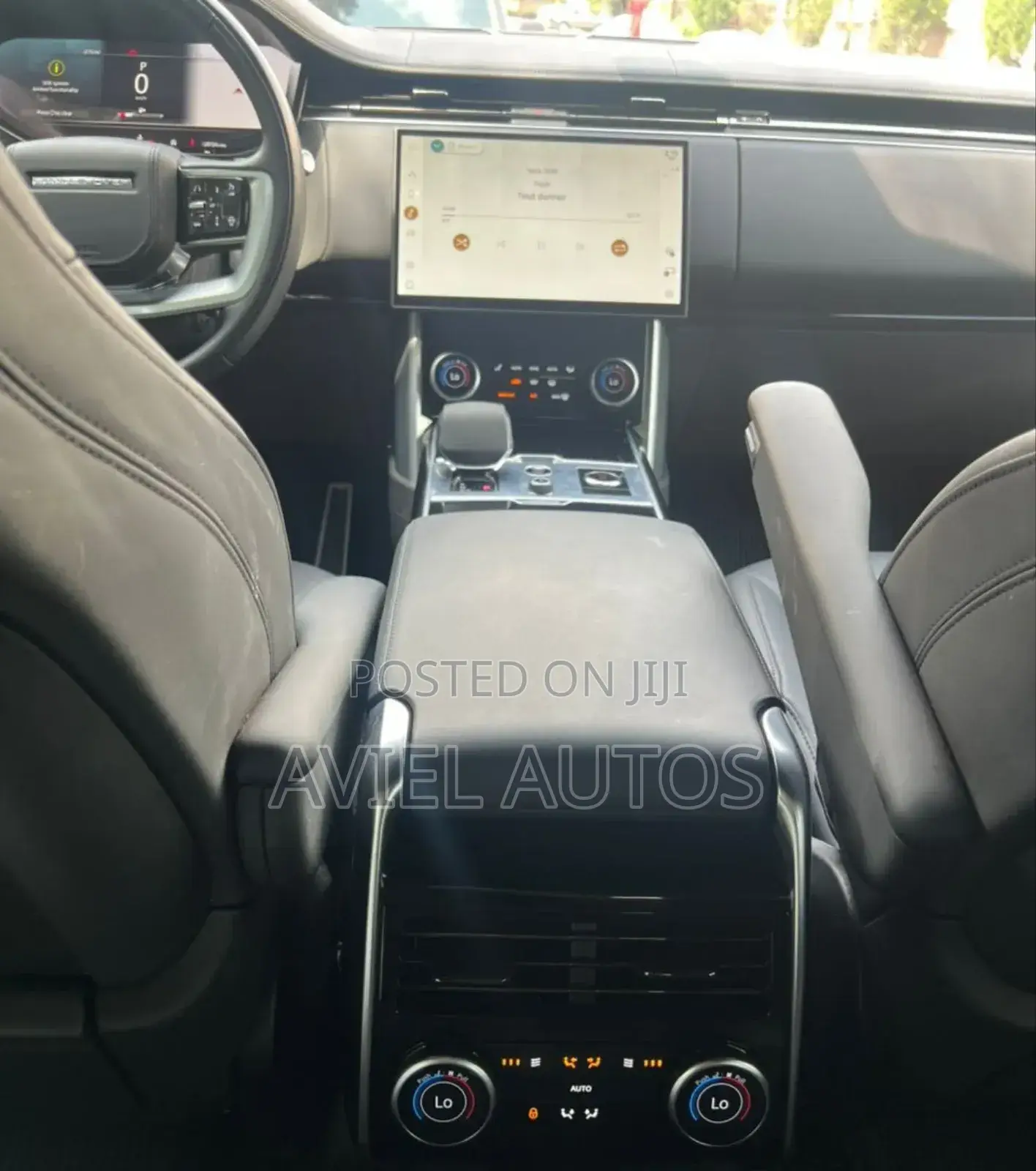 Land Rover Range Rover Vogue 2023 Blue
