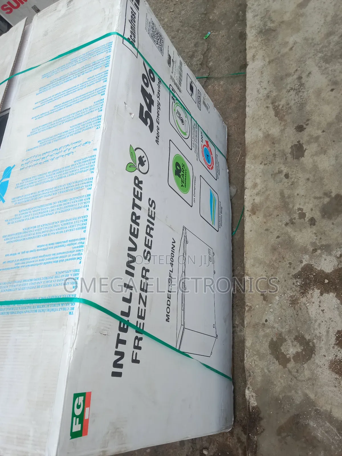 Scanfrost Chest Freezer Inverter 5ft