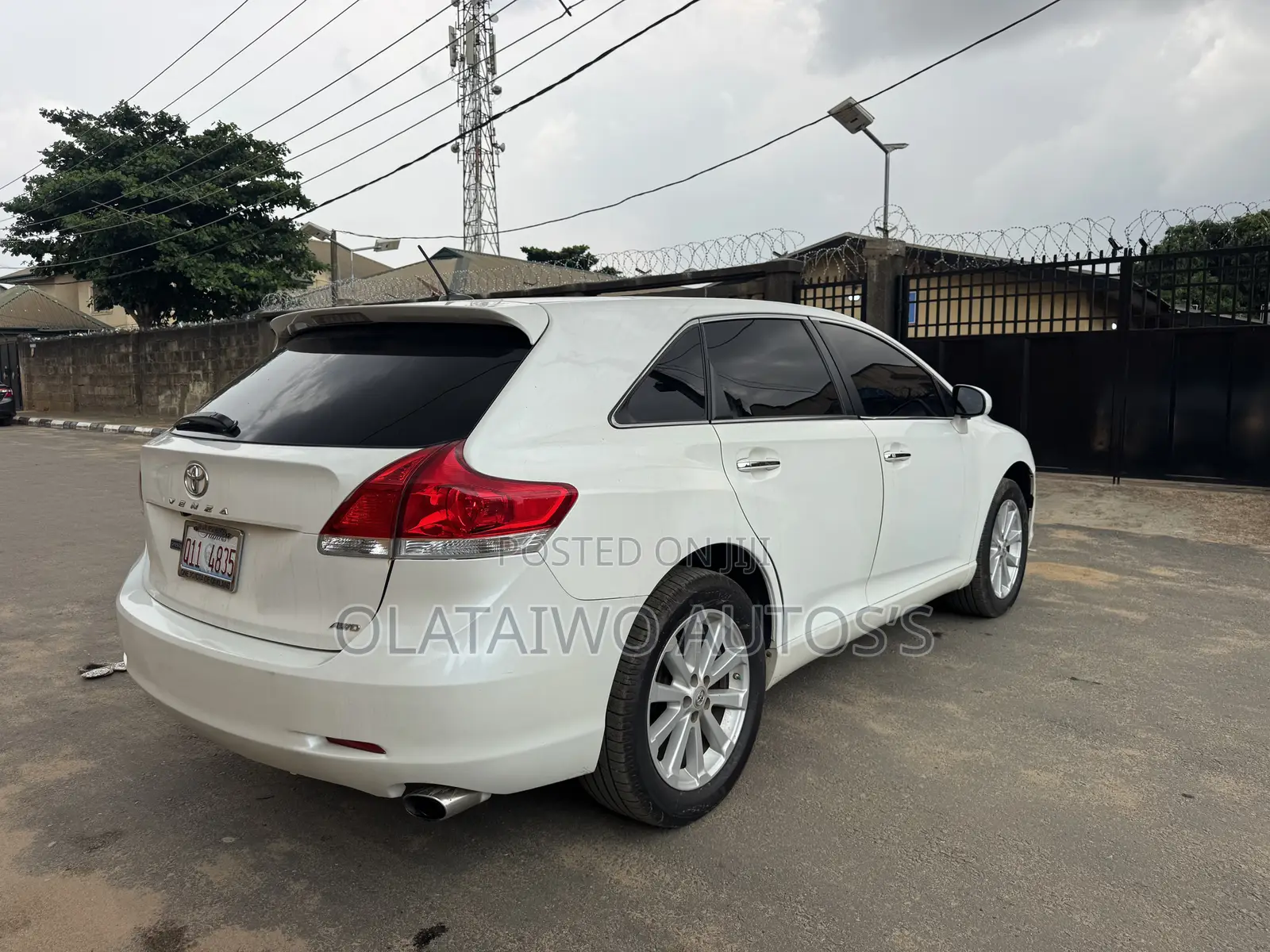 Toyota Venza Limited 2010 White