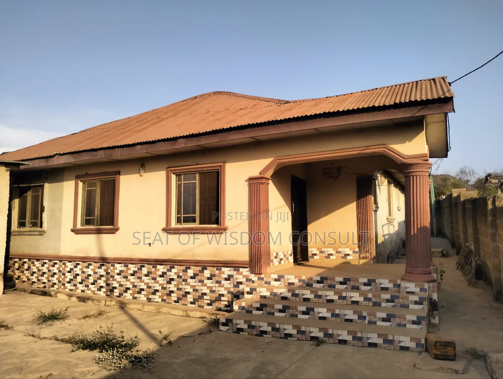 3bdrm House in Akinyele for sale
