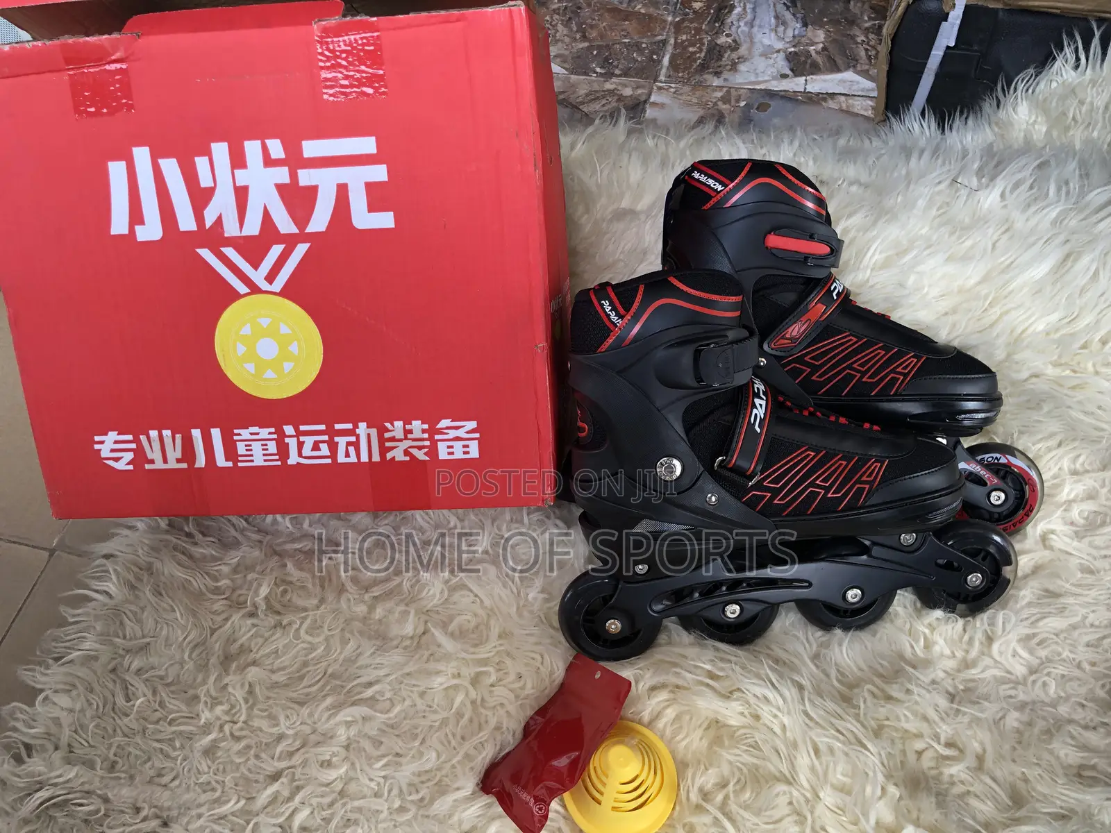 Roller Skating Shoes With Adjustable Aluminum Bracket