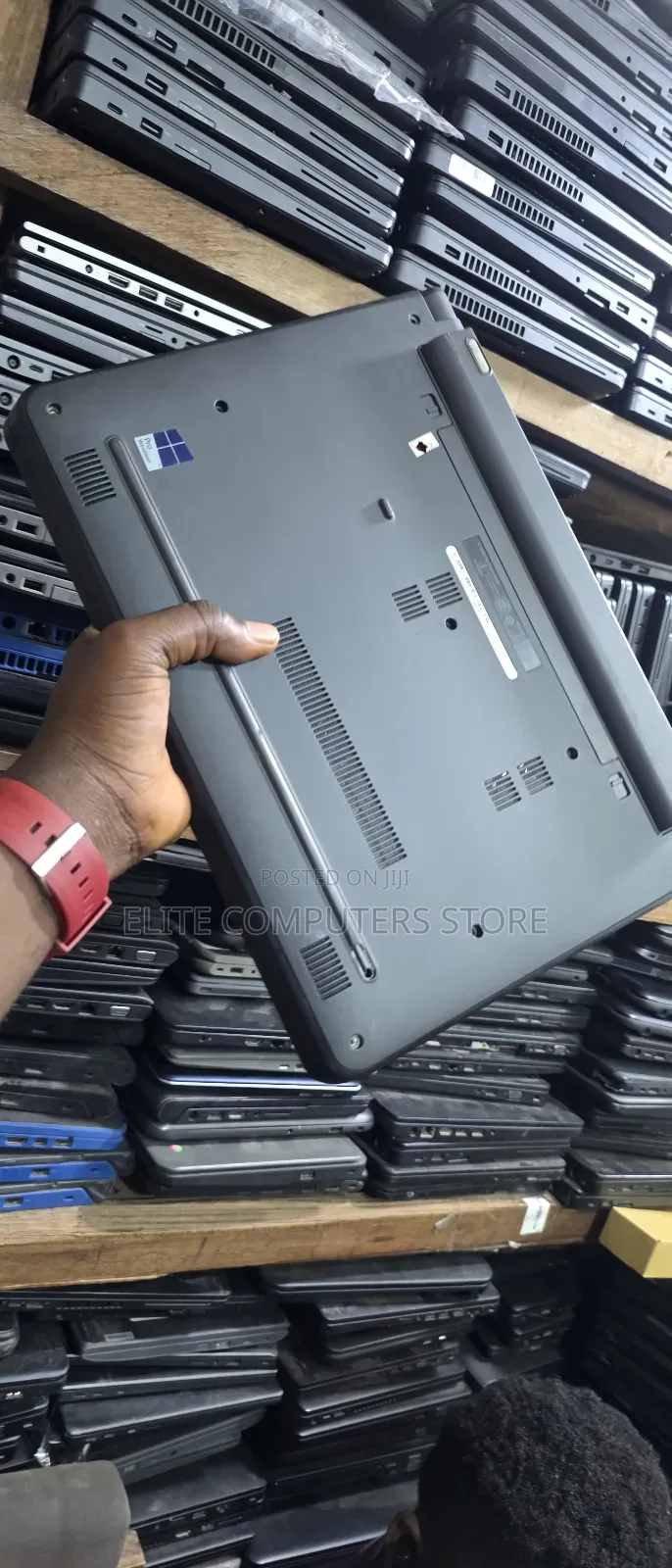 Laptop Dell Latitude 3350 4GB Intel Core i5 SSD 128GB