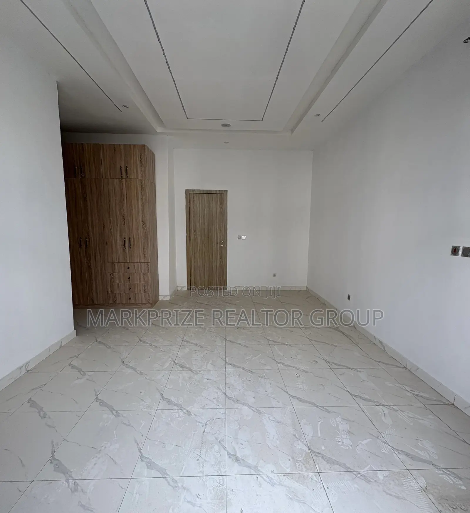 4bdrm Duplex in Ikota Lekki Lagos for sale