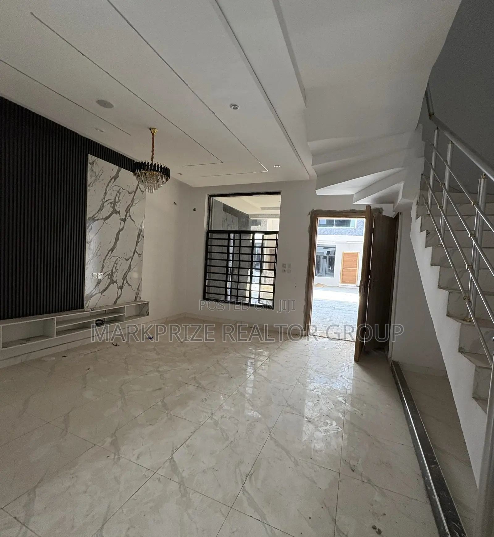 4bdrm Duplex in Ikota Lekki Lagos for sale