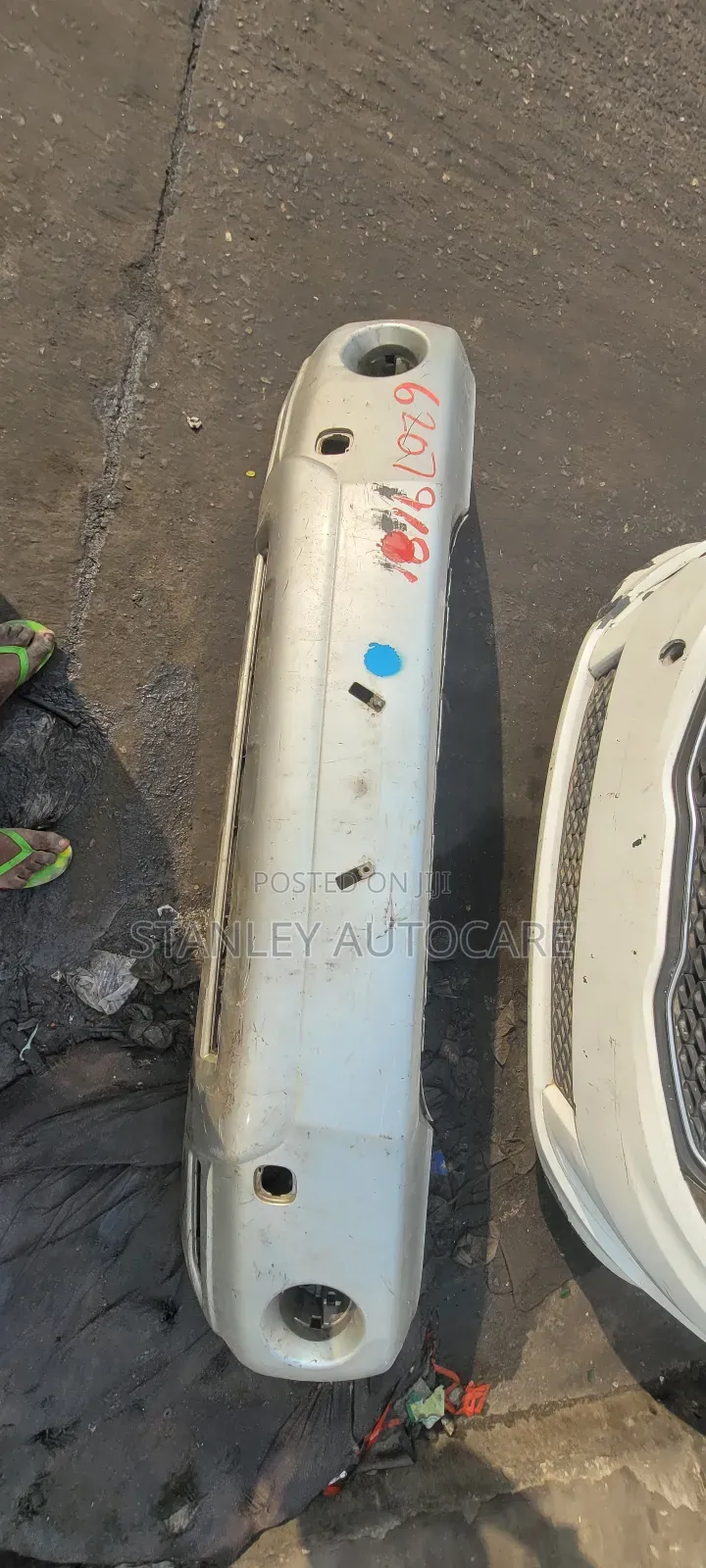 Front Bumper Highlander 2005