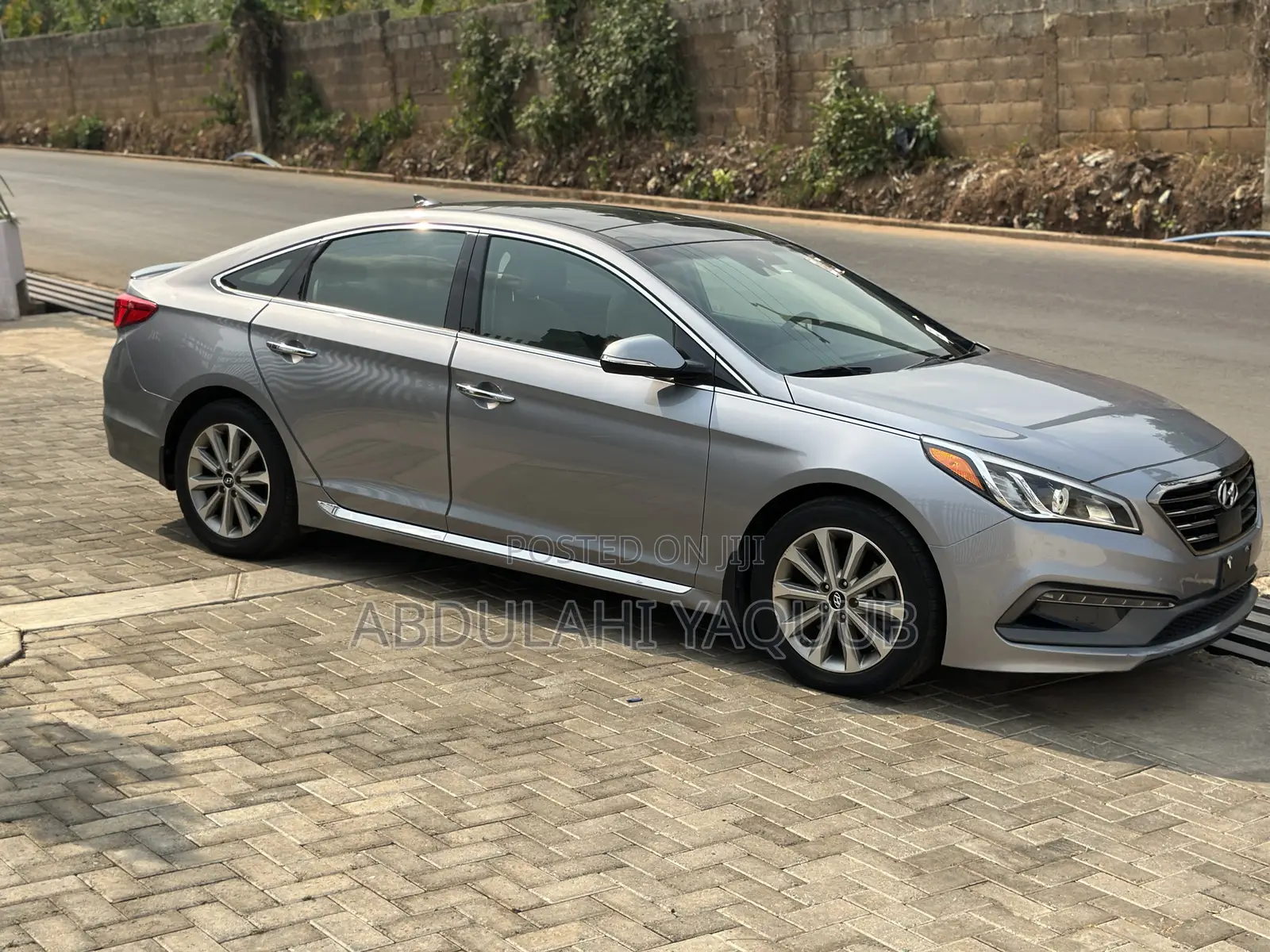 Hyundai Sonata Limited Sedan FWD (2.4L 4cyl 6A) 2016 Silver