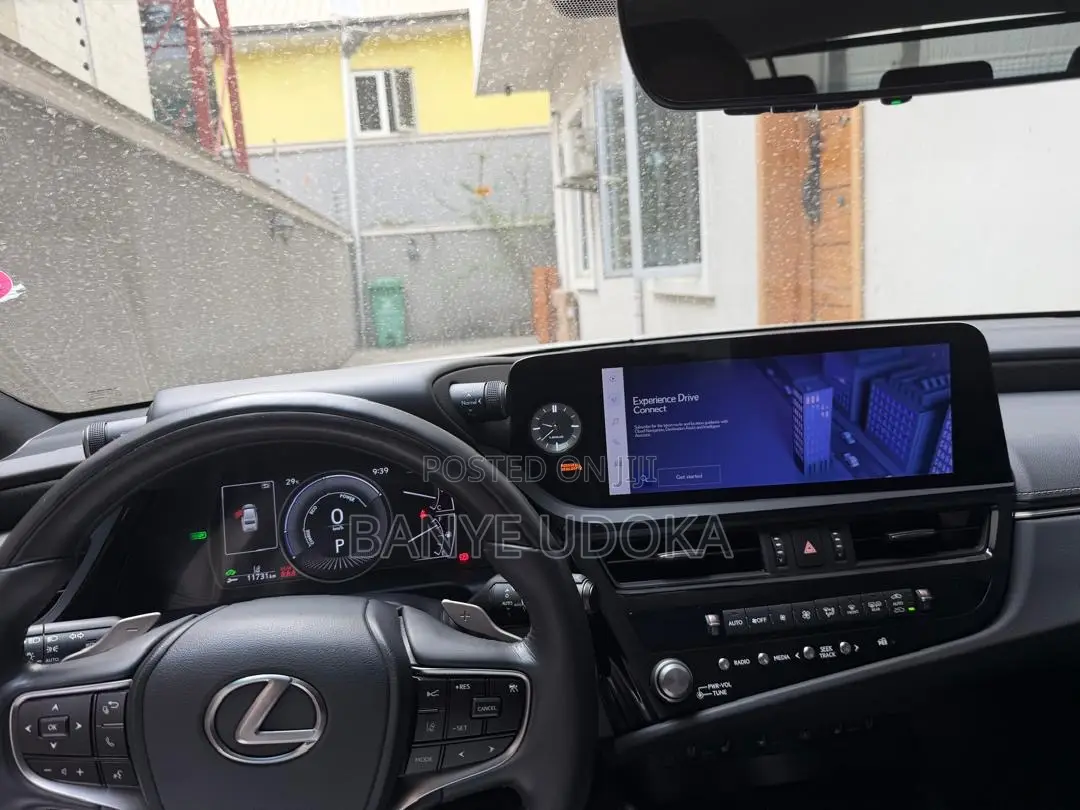 Lexus ES 300h F SPORT Handling FWD 2023 Silver
