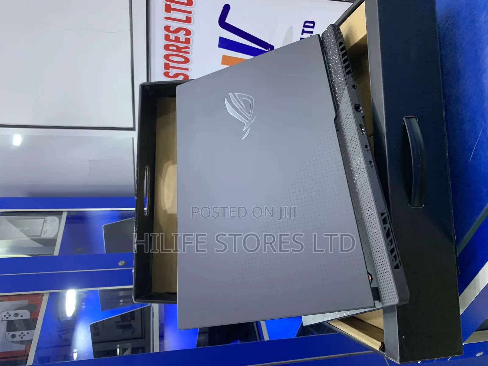 Laptop Asus ROG Strix G731G 16GB AMD Ryzen 9 SSD 1T