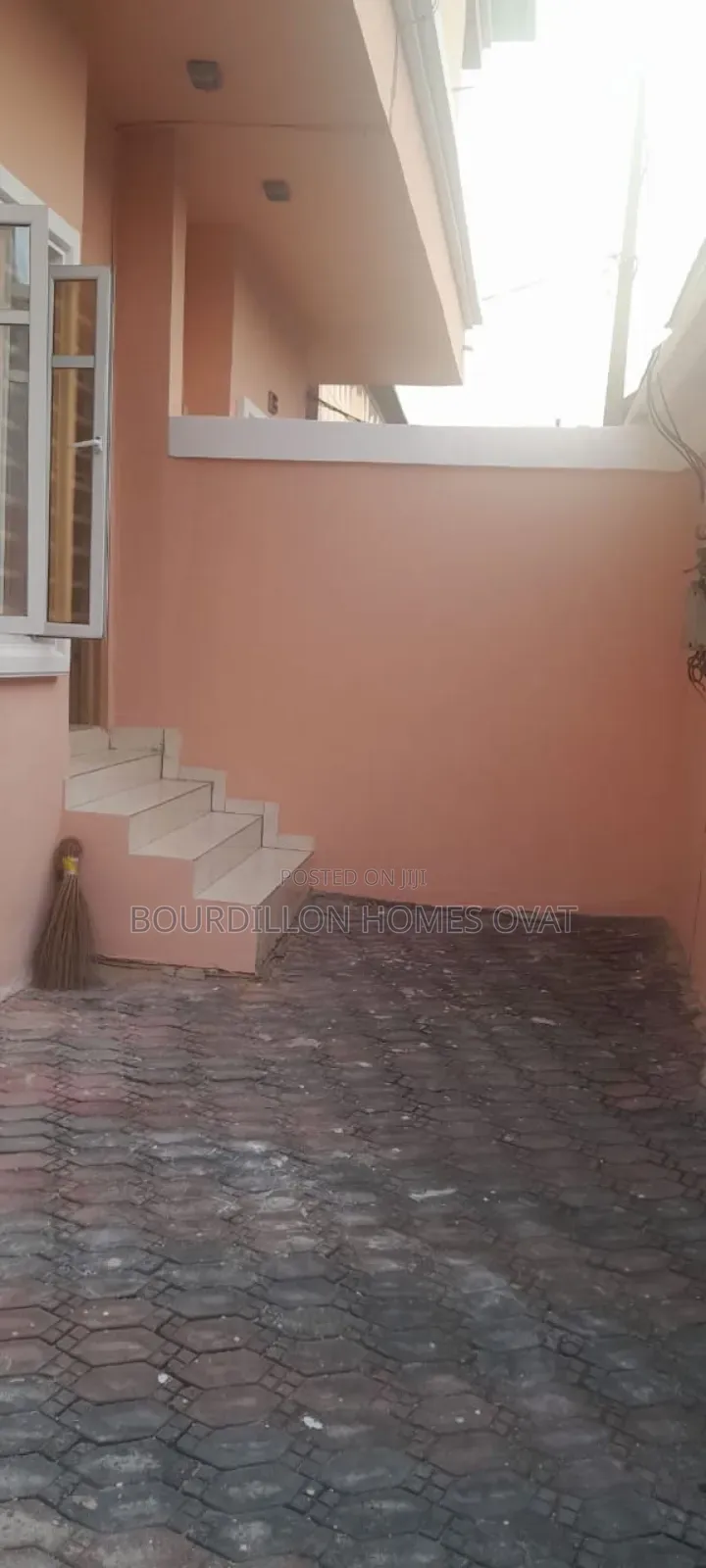 4bdrm Duplex in Ikota Villa Estate for sale